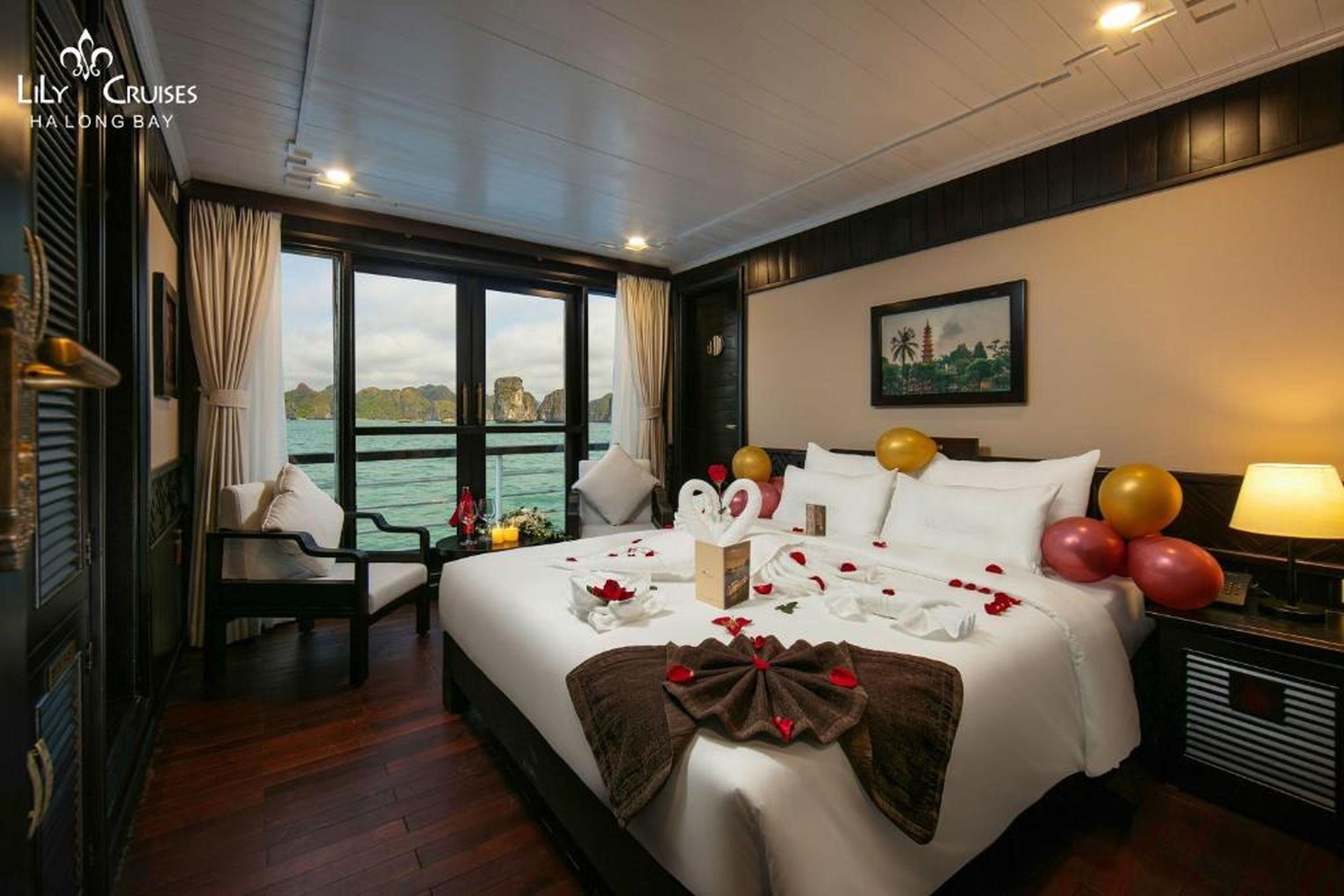 Lily Cruise - Hình 21