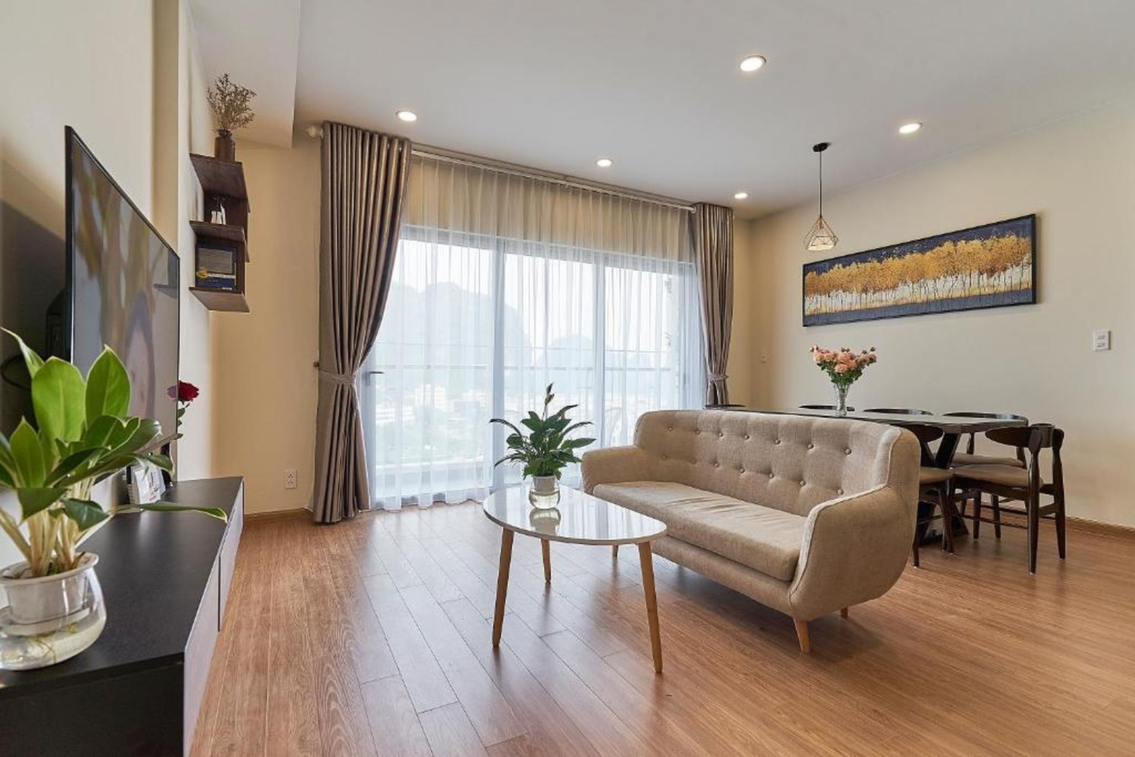 BunHomestay SPACIOUS 4 Bedroom CITY&SEA View 1 min walk to SEA - Hình 2