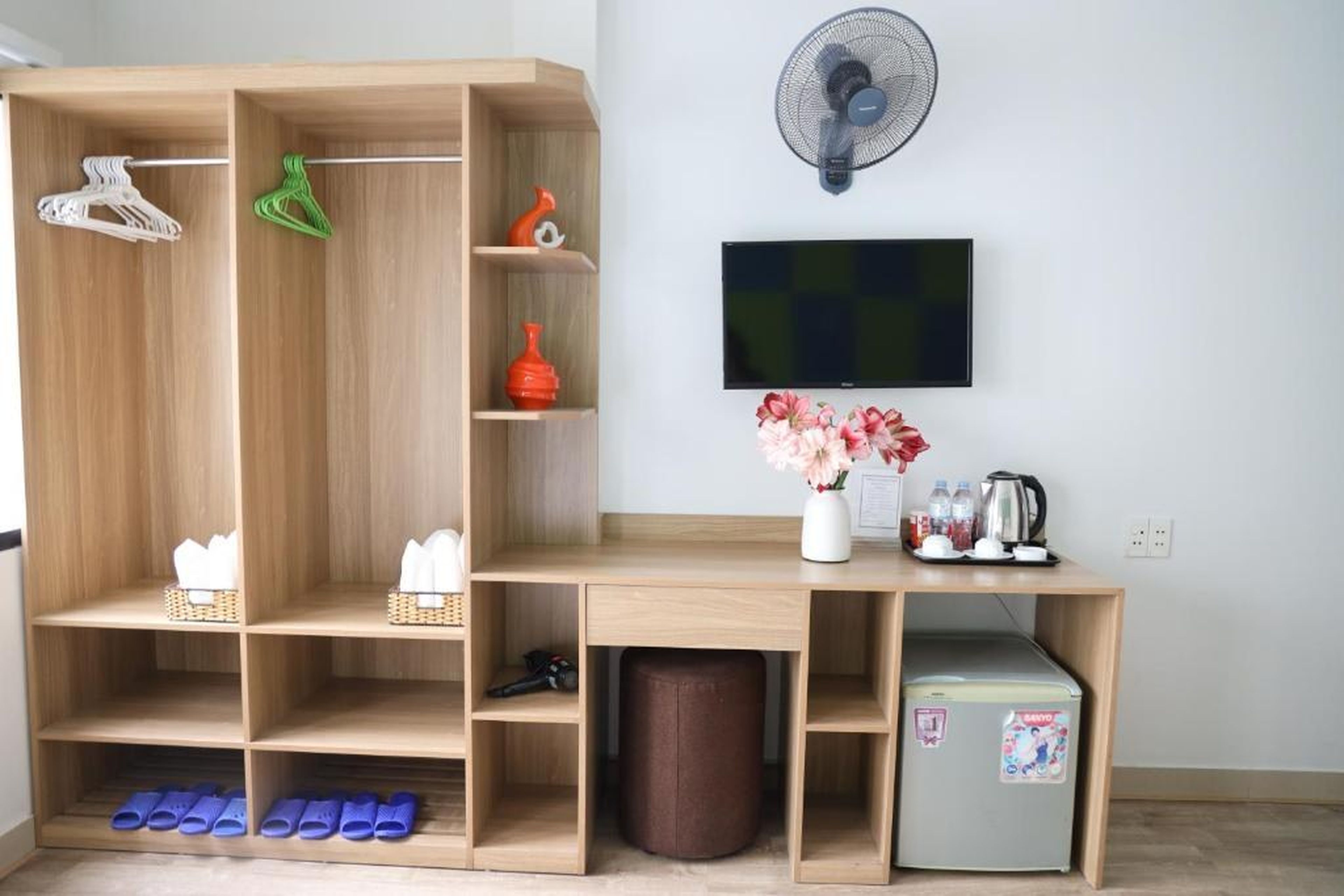 Hùng Vương Hotel Hạ Long - Hình 6