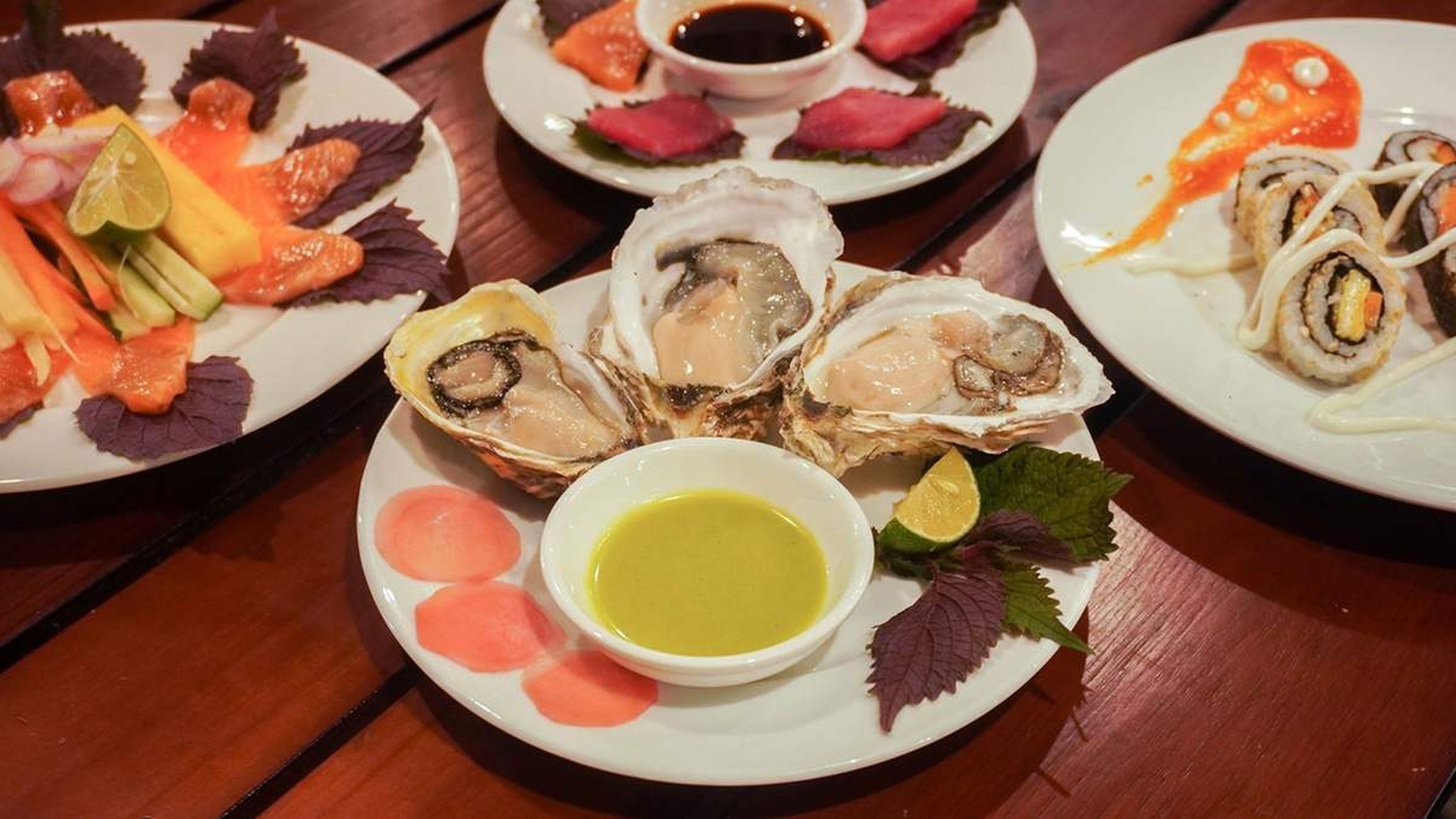 Nhà hàng Sen Á Đông Hạ Long - Buffet hải sản sang, xịn, mịn - Hình 3