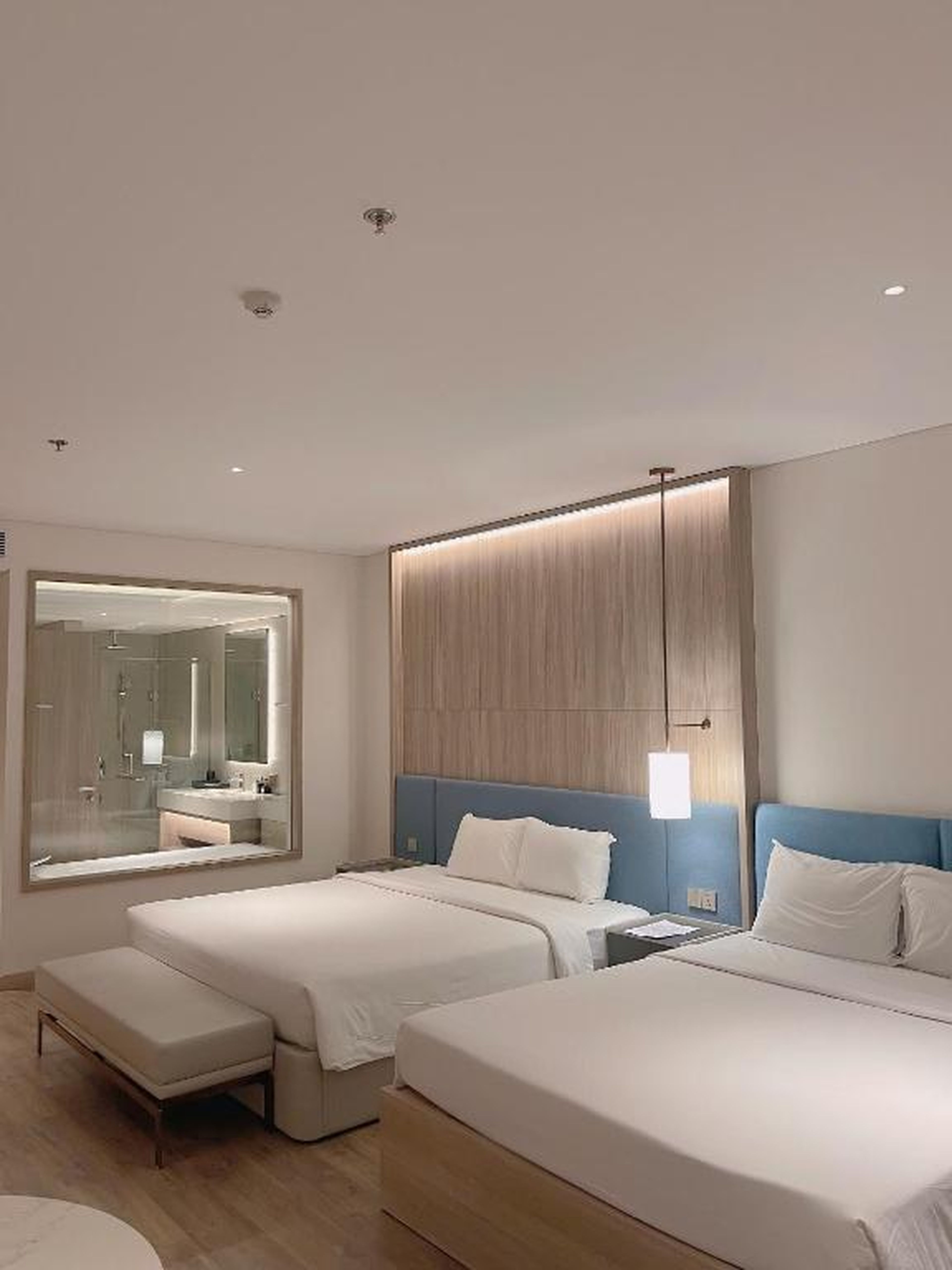 A La Carte Ha Long Bay Managed by LeeStay - Hình 3