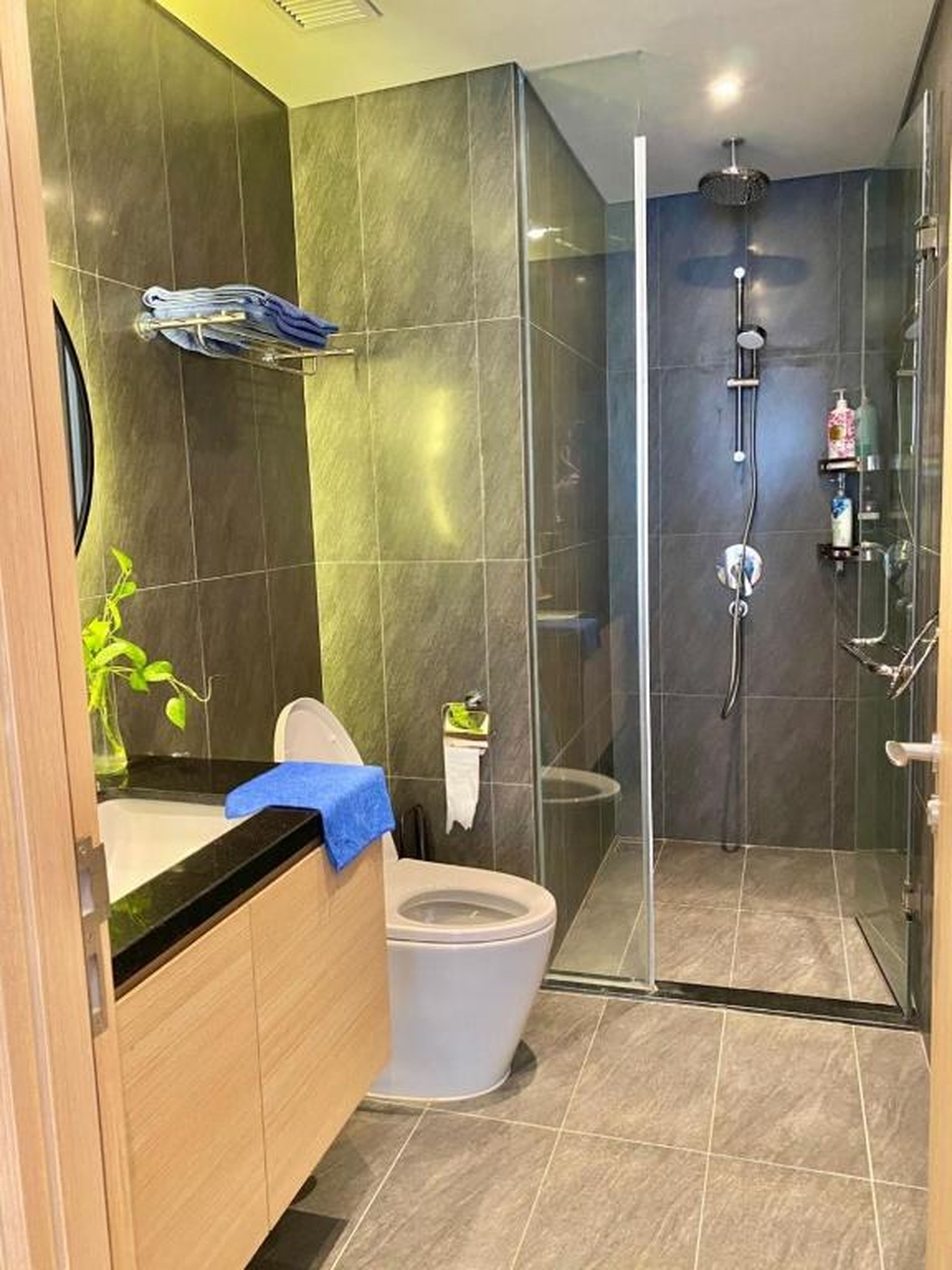The Sea View Sandy- Duplex Homestay- Citadines Marina Ha Long - Hình 27