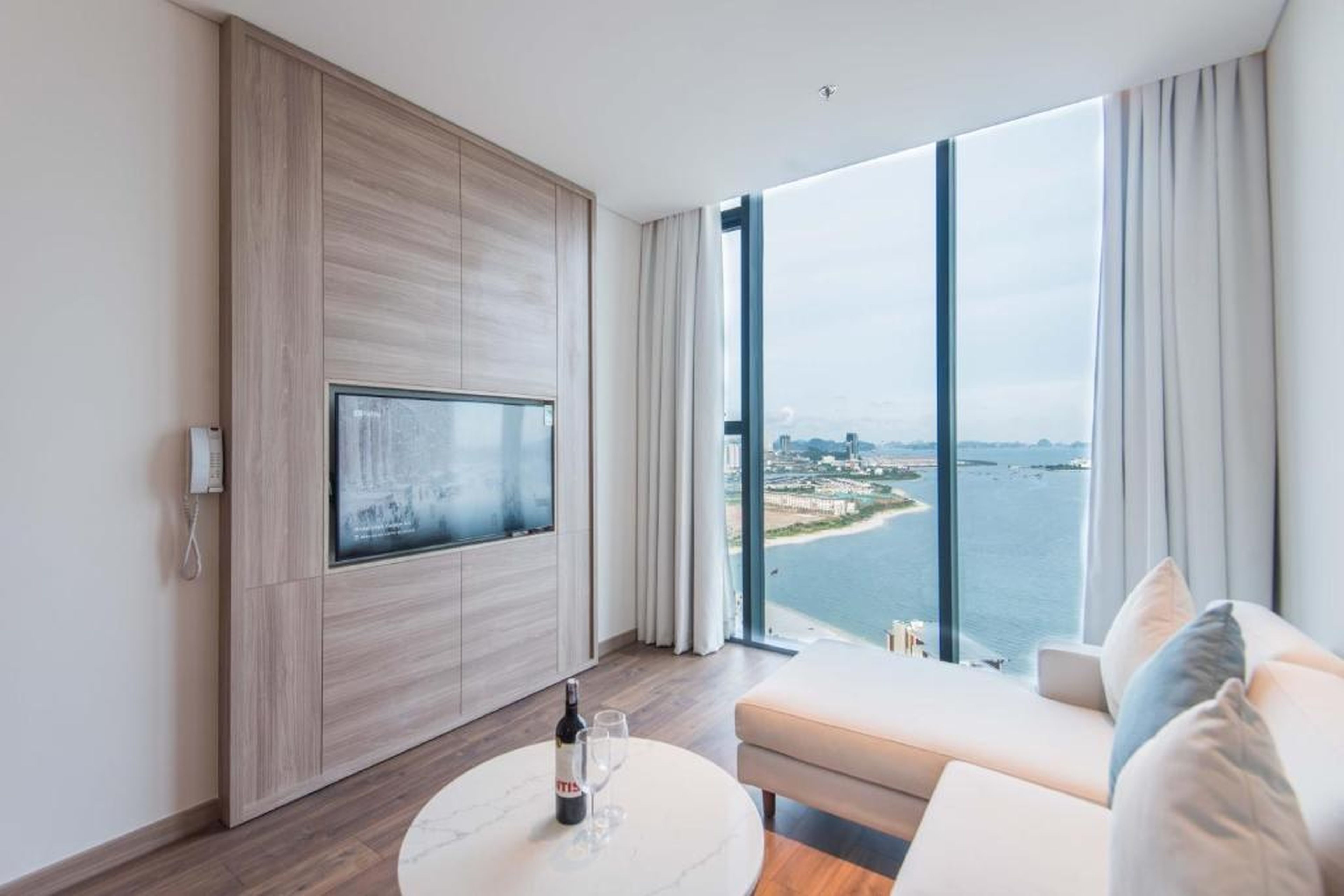 A La Carte Ha Long Bay Managed by Anstay - Hình 15