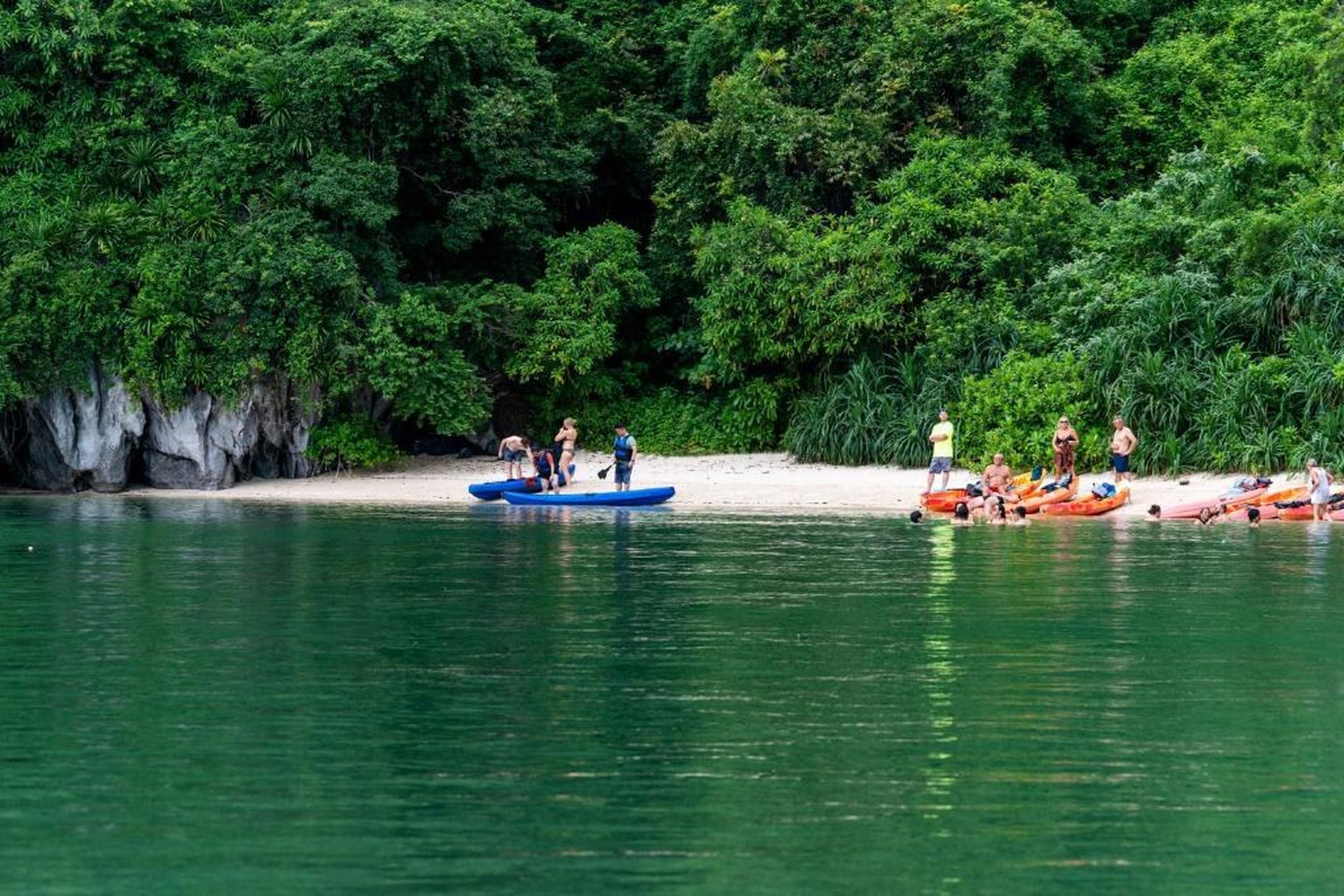 Swan Cruises Halong - Off-the-Beaten-Path Route - Hình 22
