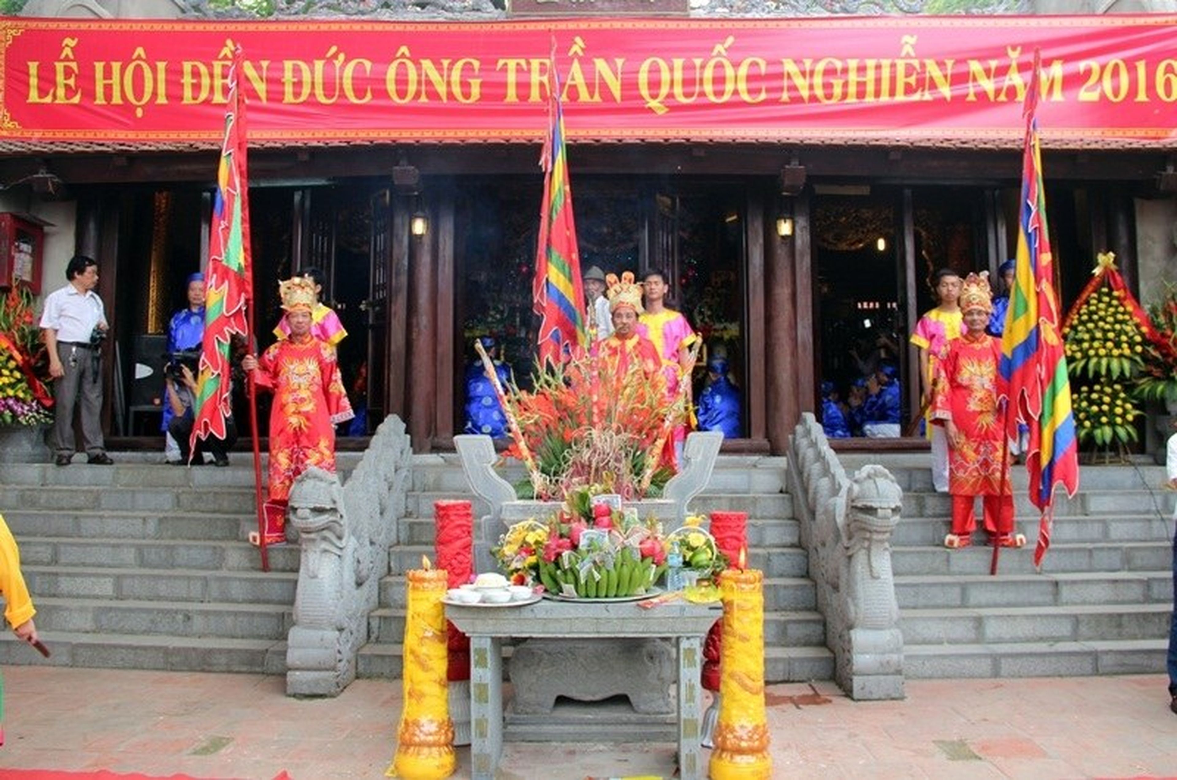 Linh thiêng đền thờ Đức Ông Trần Quốc Nghiễn tại Hạ Long - Hình 1