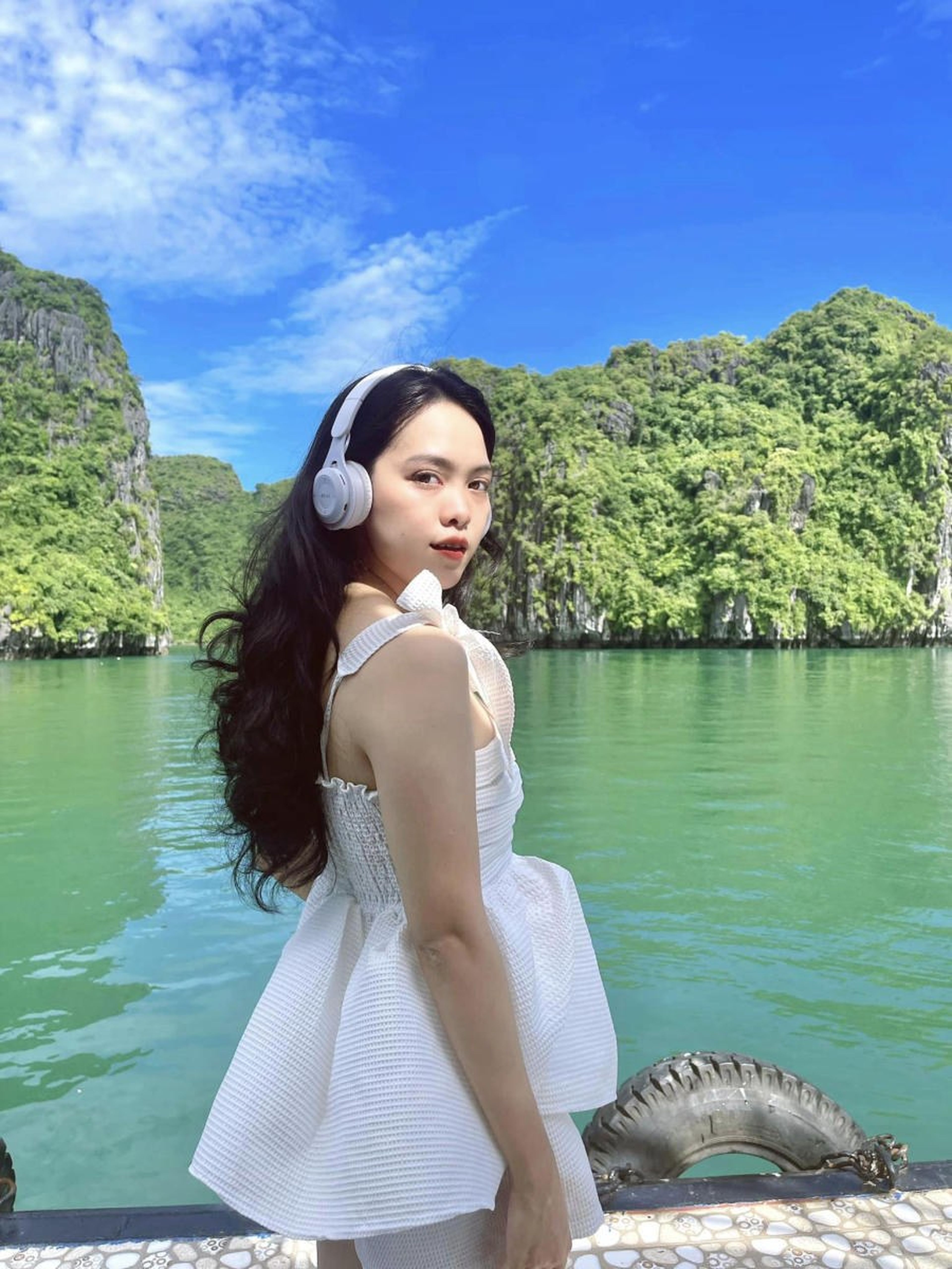 Khám phá Vịnh Hạ Long và trải nghiệm chạy deadline giữa biển khơi - Hình 3