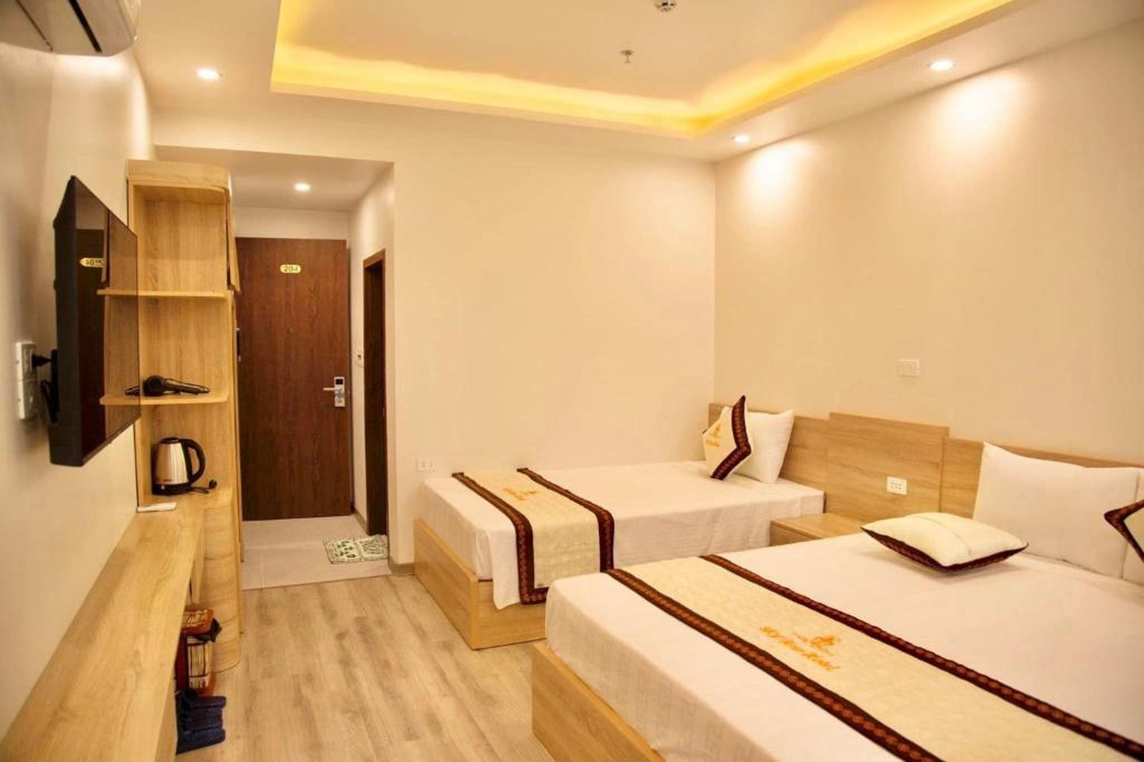 khách sạn Sky New Uông Bí, tỉnh Quảng Ninh - Hình 21