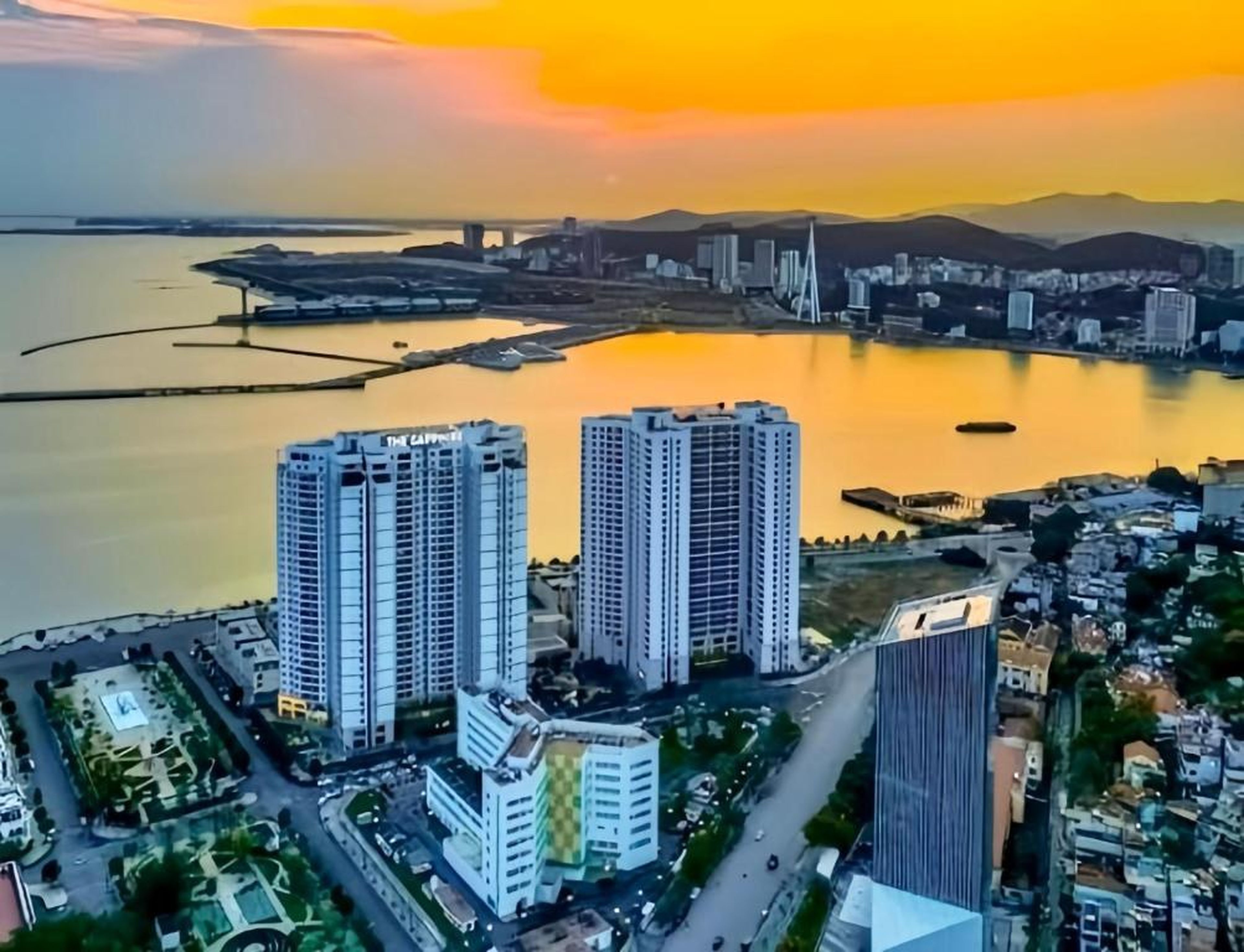 Studio, 2BR Ocean View Apartment - The Sapphire Ha Long - Hình 50