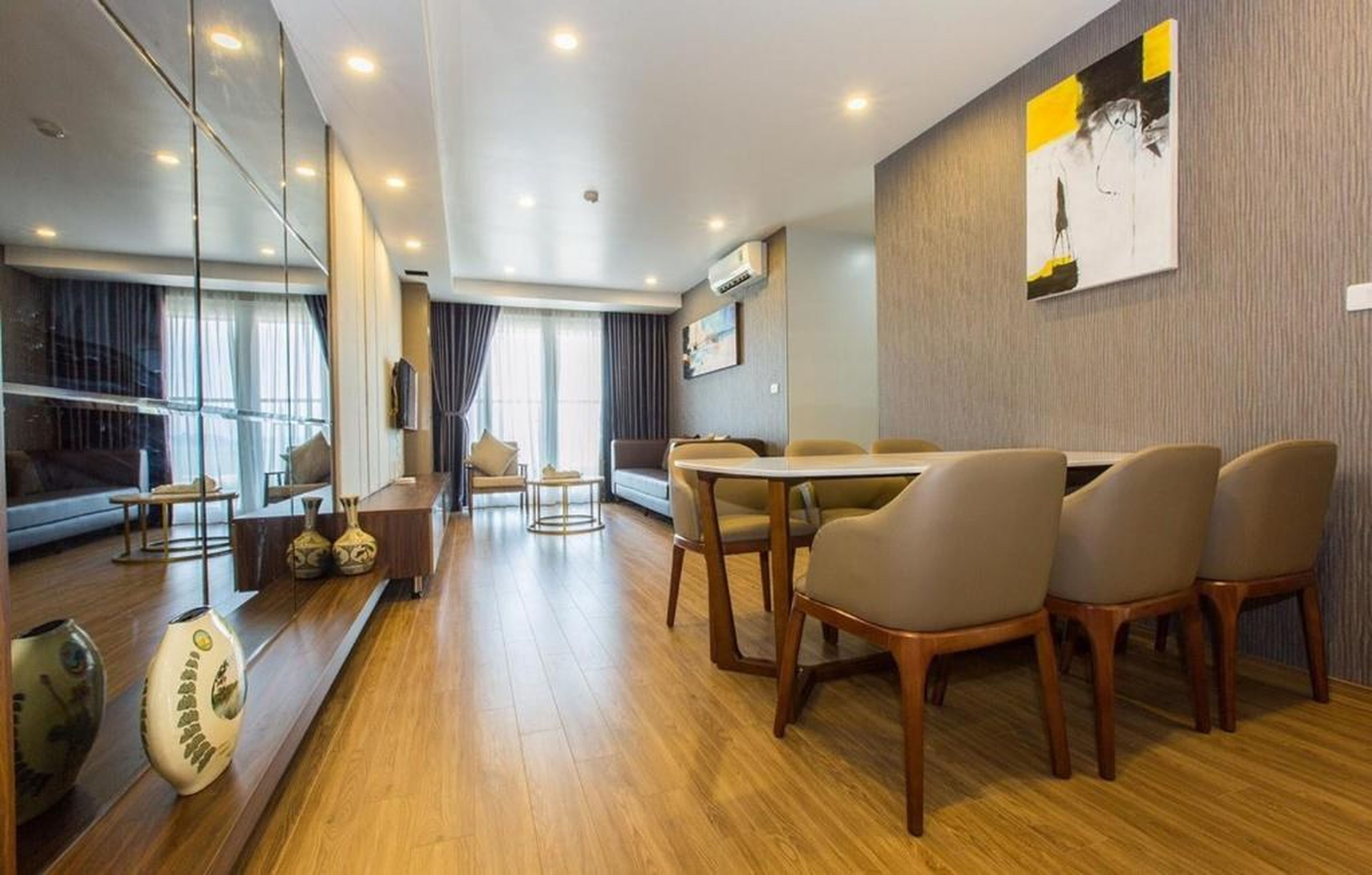 Homestay Ha Long luxury (sea ​​view) - Hình 34