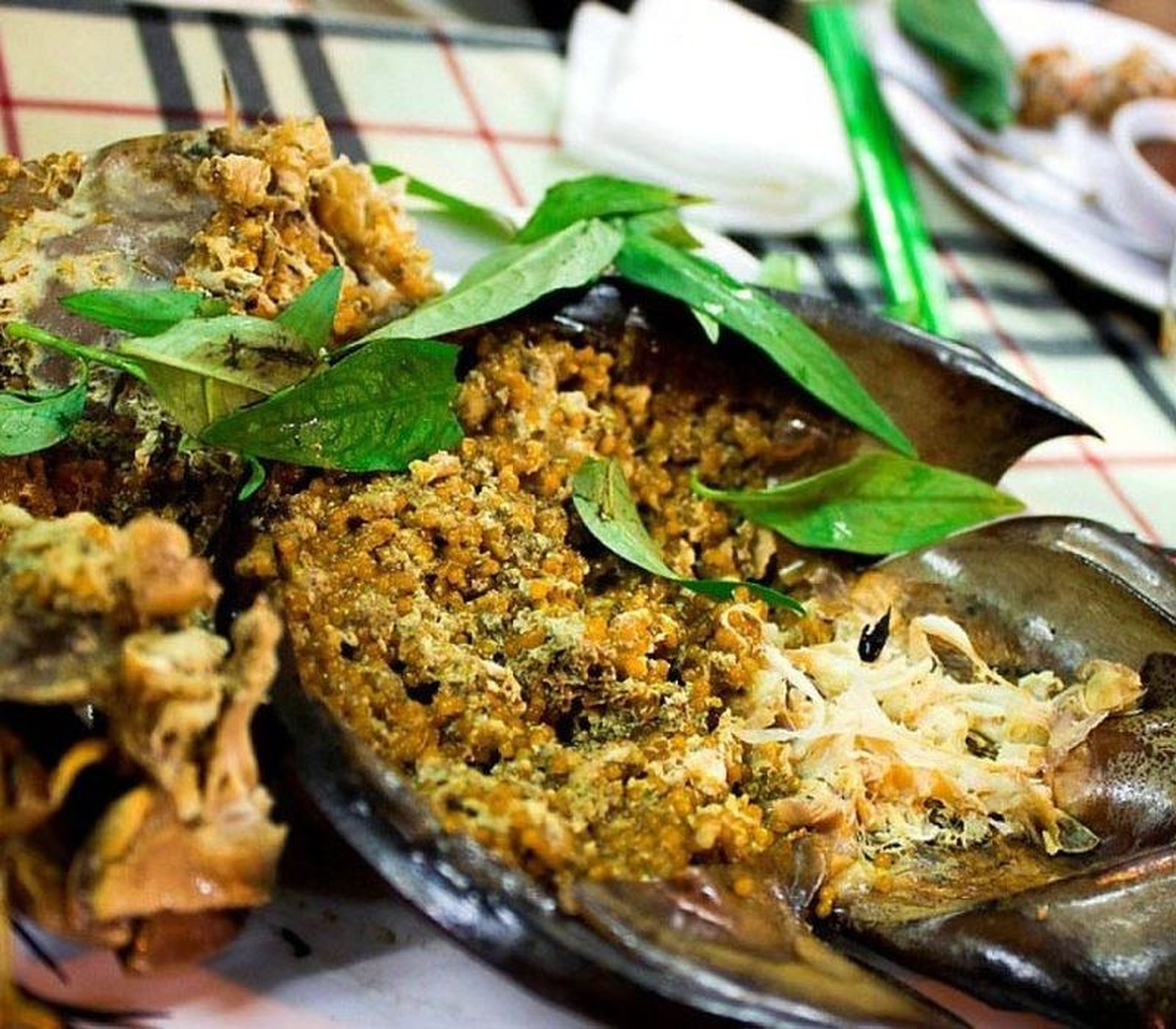 Quang Ninh Seafood: Culinary Quintessence from a Sea That Leaves a Lasting Impression - Hình 6