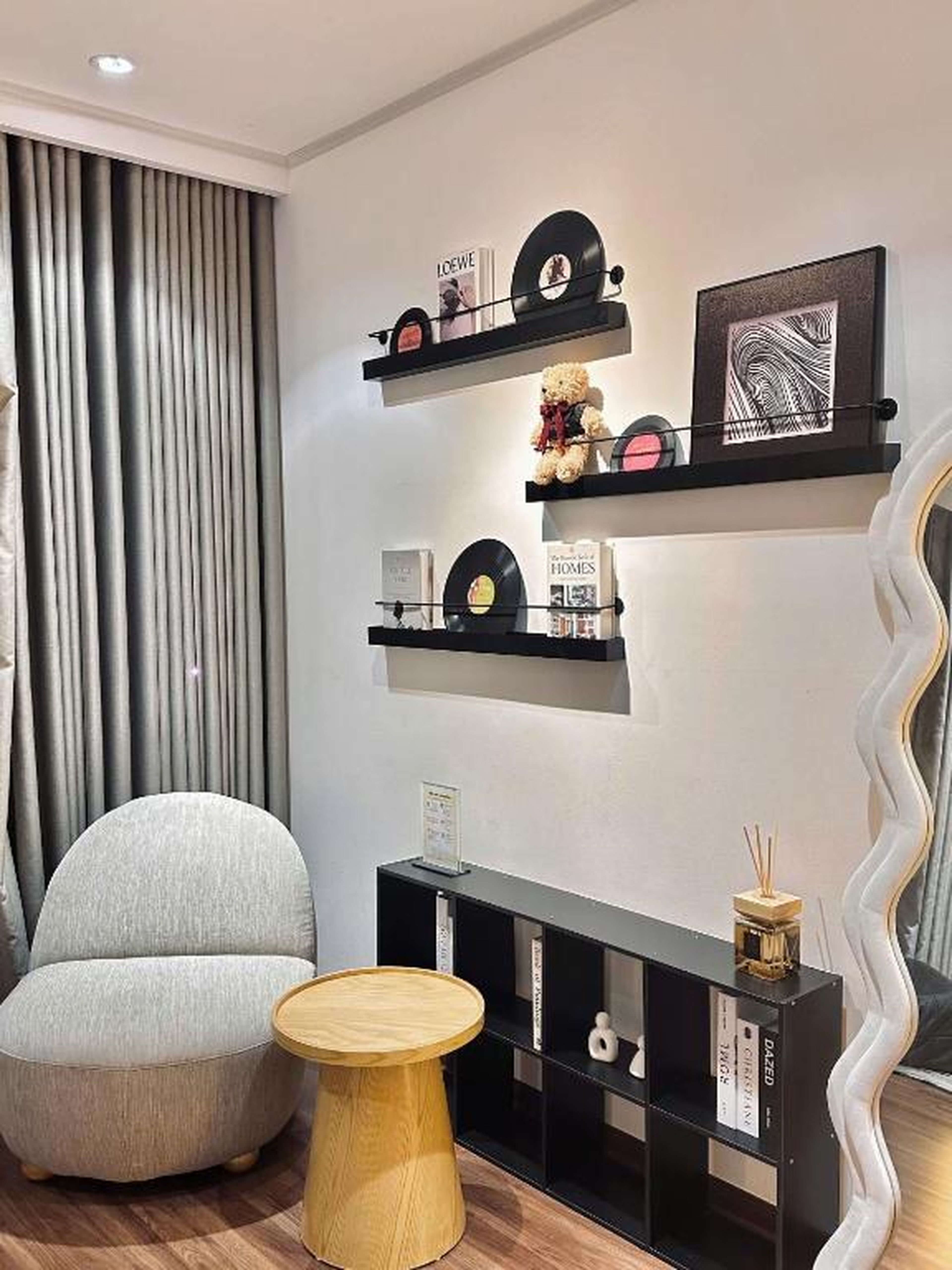 Apartment on 20th & 31st floor, Bai Chay Bridge & Ha Long Bay view - Hình 24