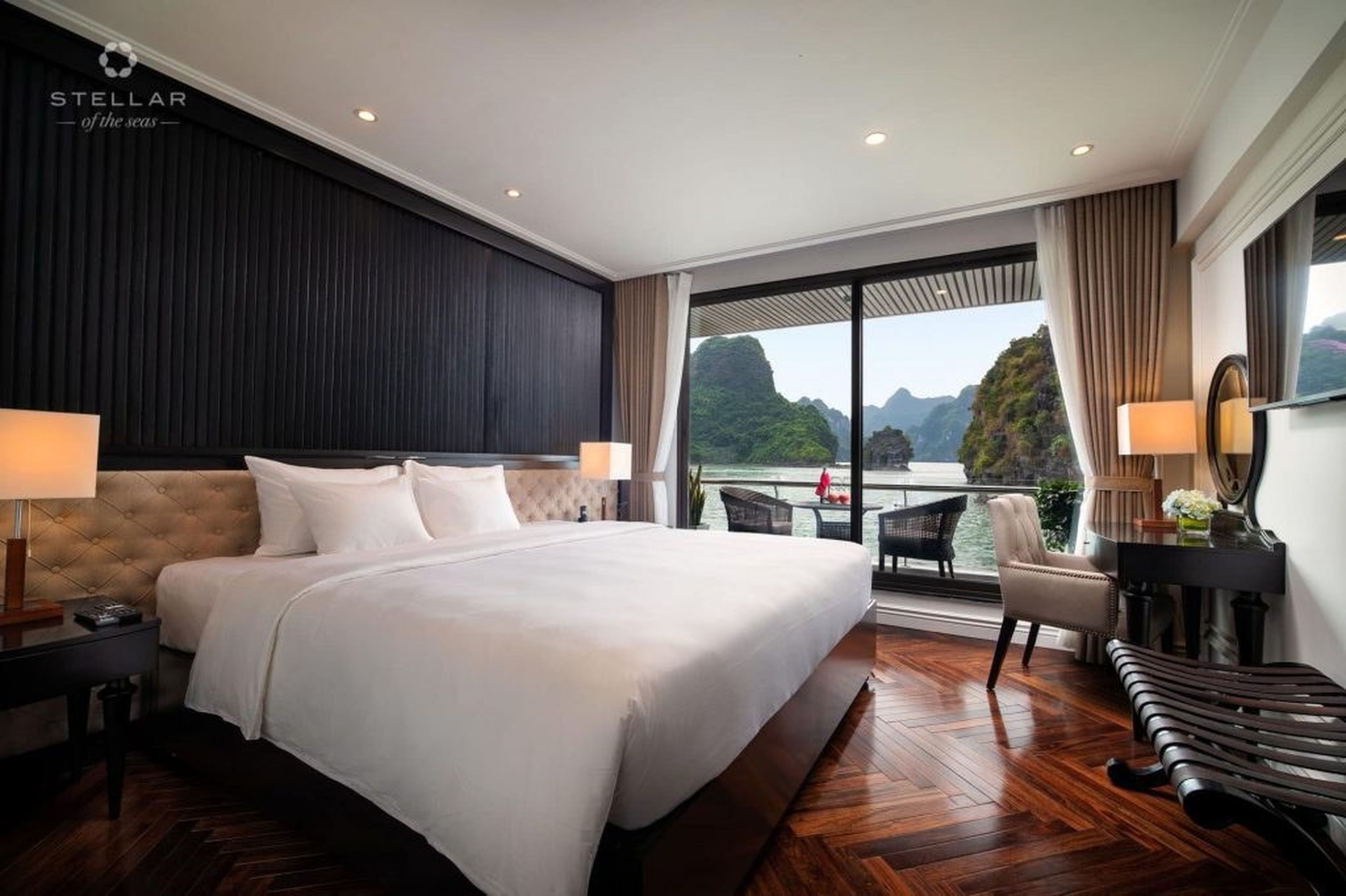 Top 3 du thuyền Hạ Long 5 sao sang trọng cho Tết dương lịch chỉ từ 10 triệu đồng/đêm - Hình 3