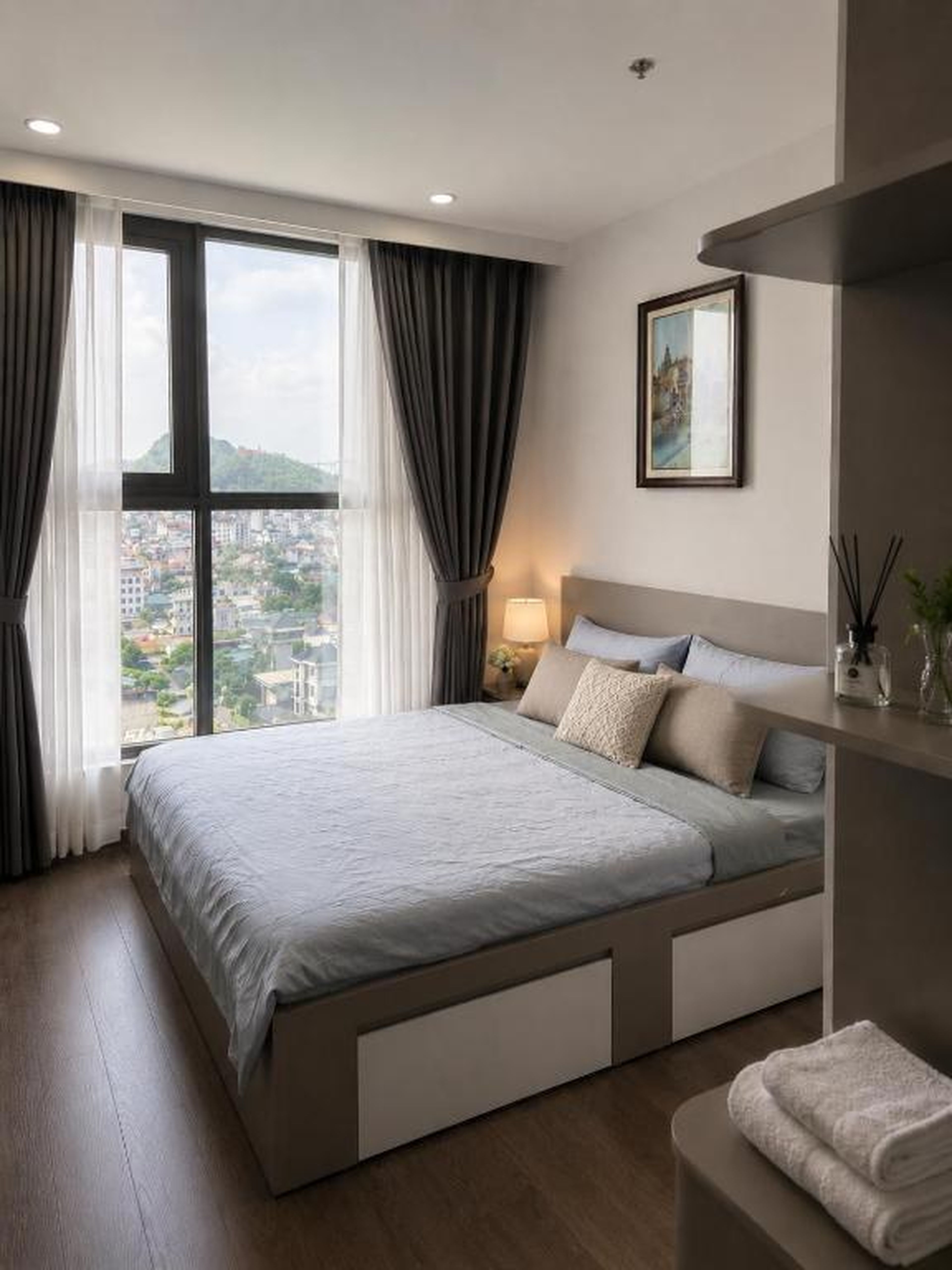 The Ruby Hạ Long - Bay & Skyline View 2BR Apartment - Hình 4