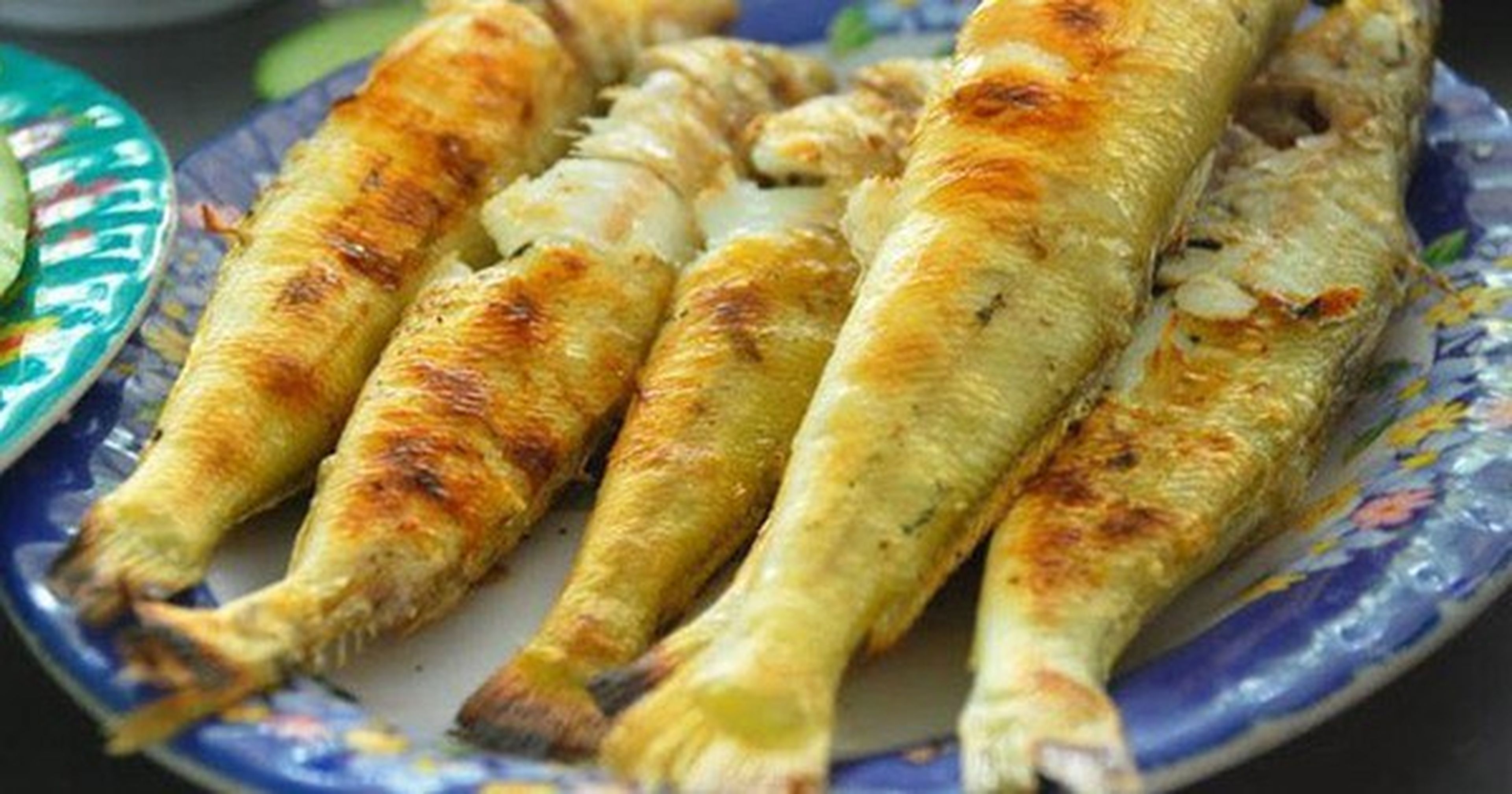 꽝닌에서 거부하기 힘든 별미, 민쩌우 보리멸 회무침 - Hình 7