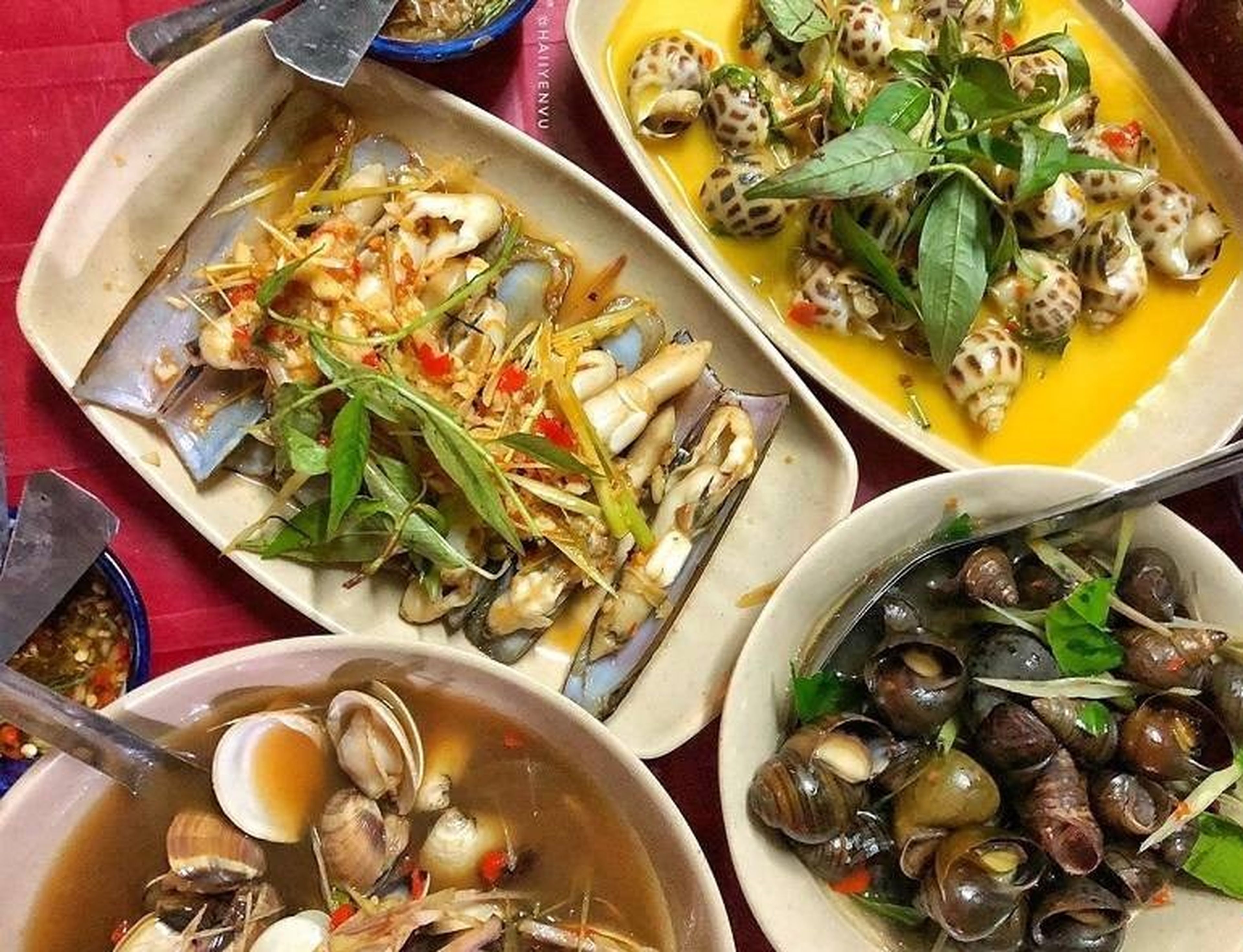 Khám phá những gian hàng sầm uất tại Chợ Hải sản Cái Dăm - Hình 10