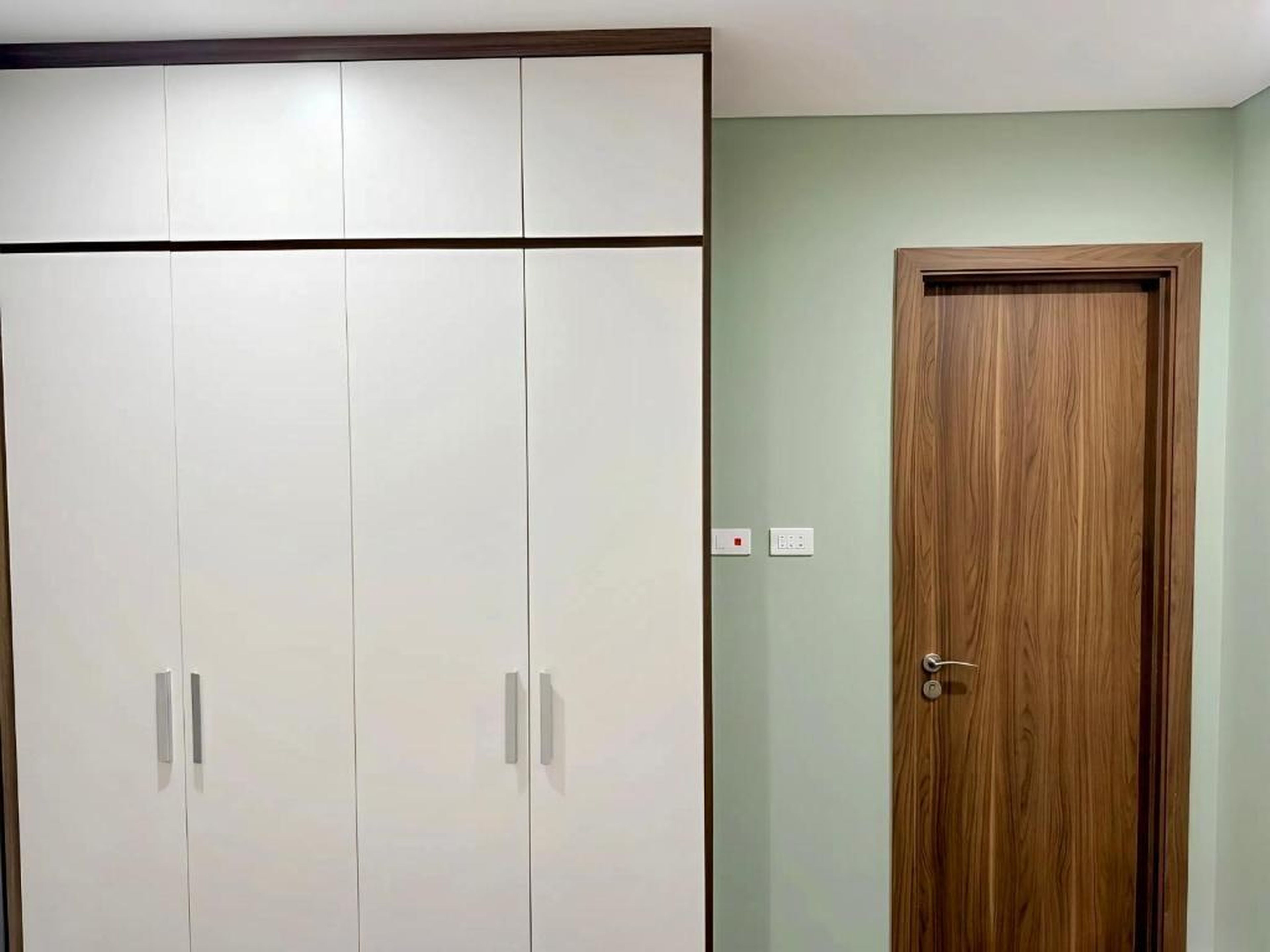 Spacious 2BR Apartment in Hon Gai Center, Ha Long - Hình 21