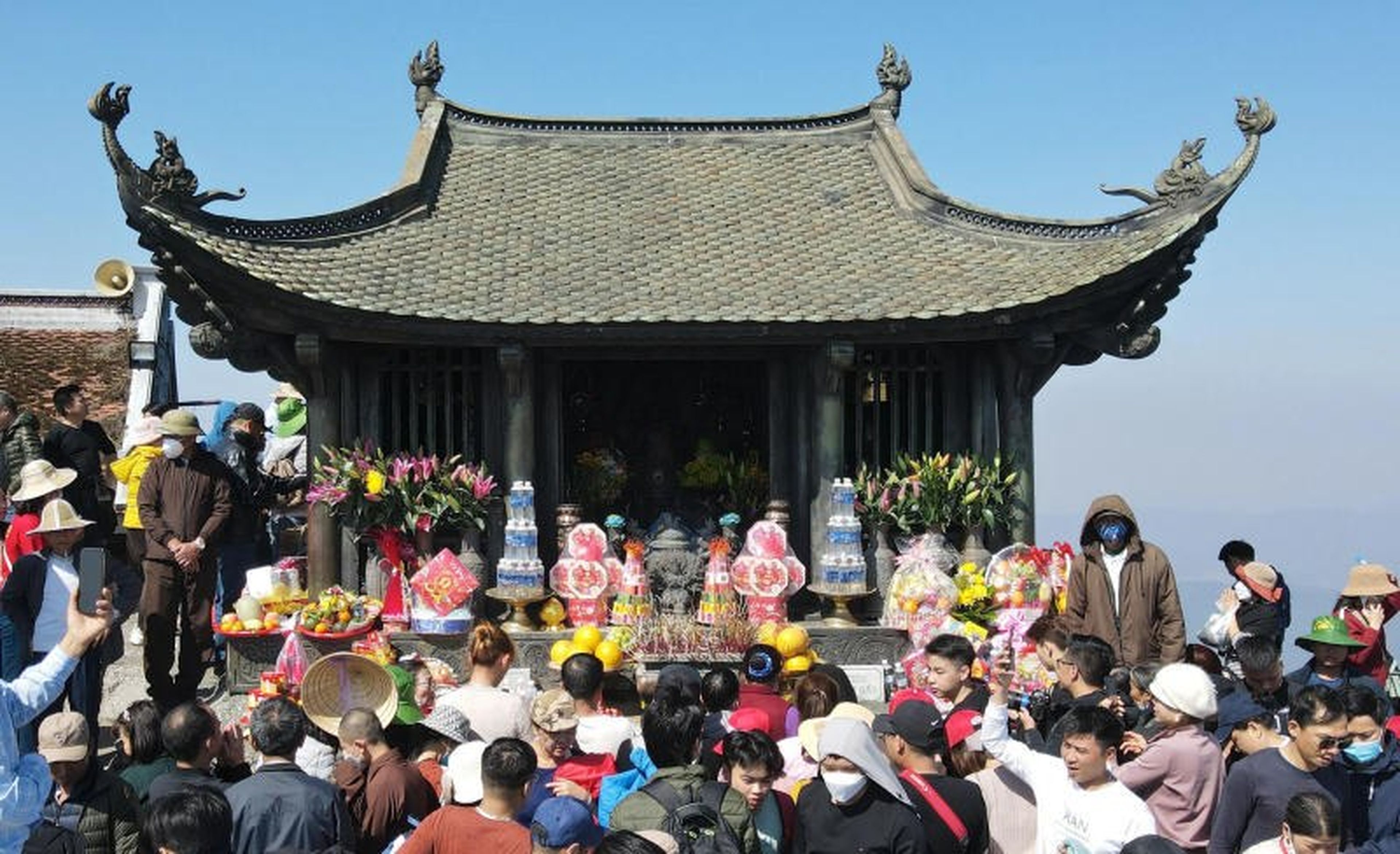 Chiêm ngưỡng chùa Đồng Yên Tử linh thiêng lớn nhất châu Á - Hình 9