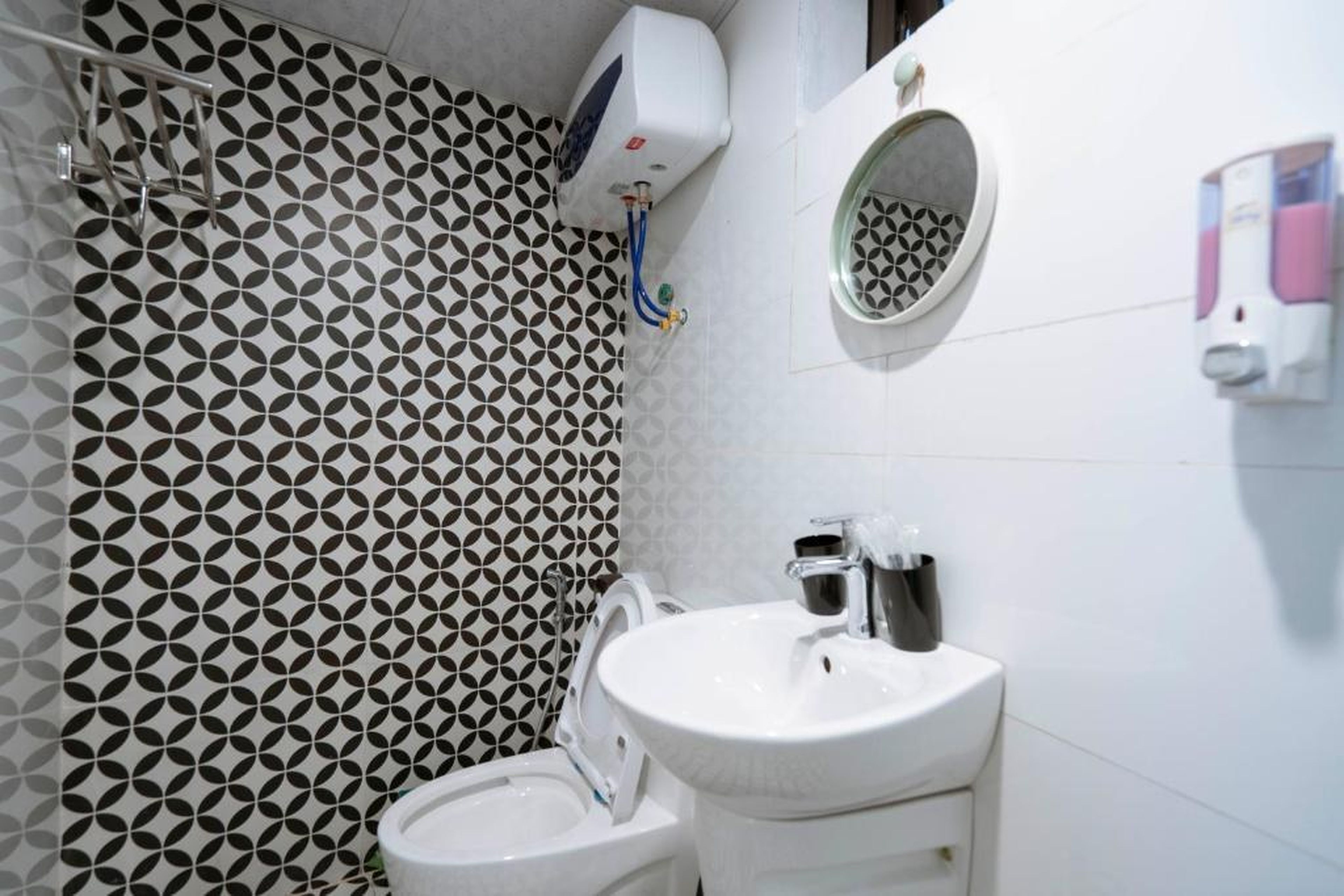 Private room in Halong center - Hình 3
