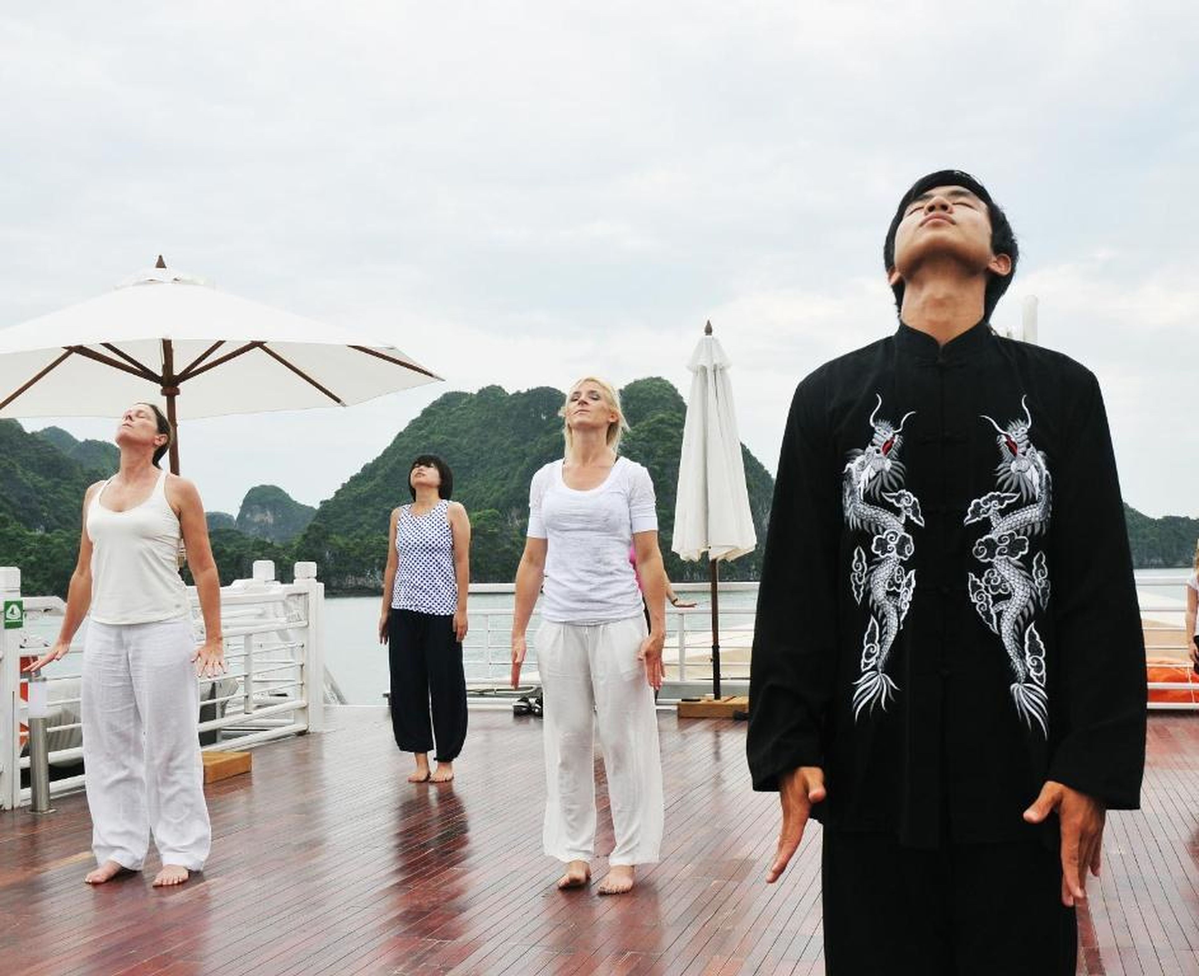 Bhaya Halong Cruises - Hình 19
