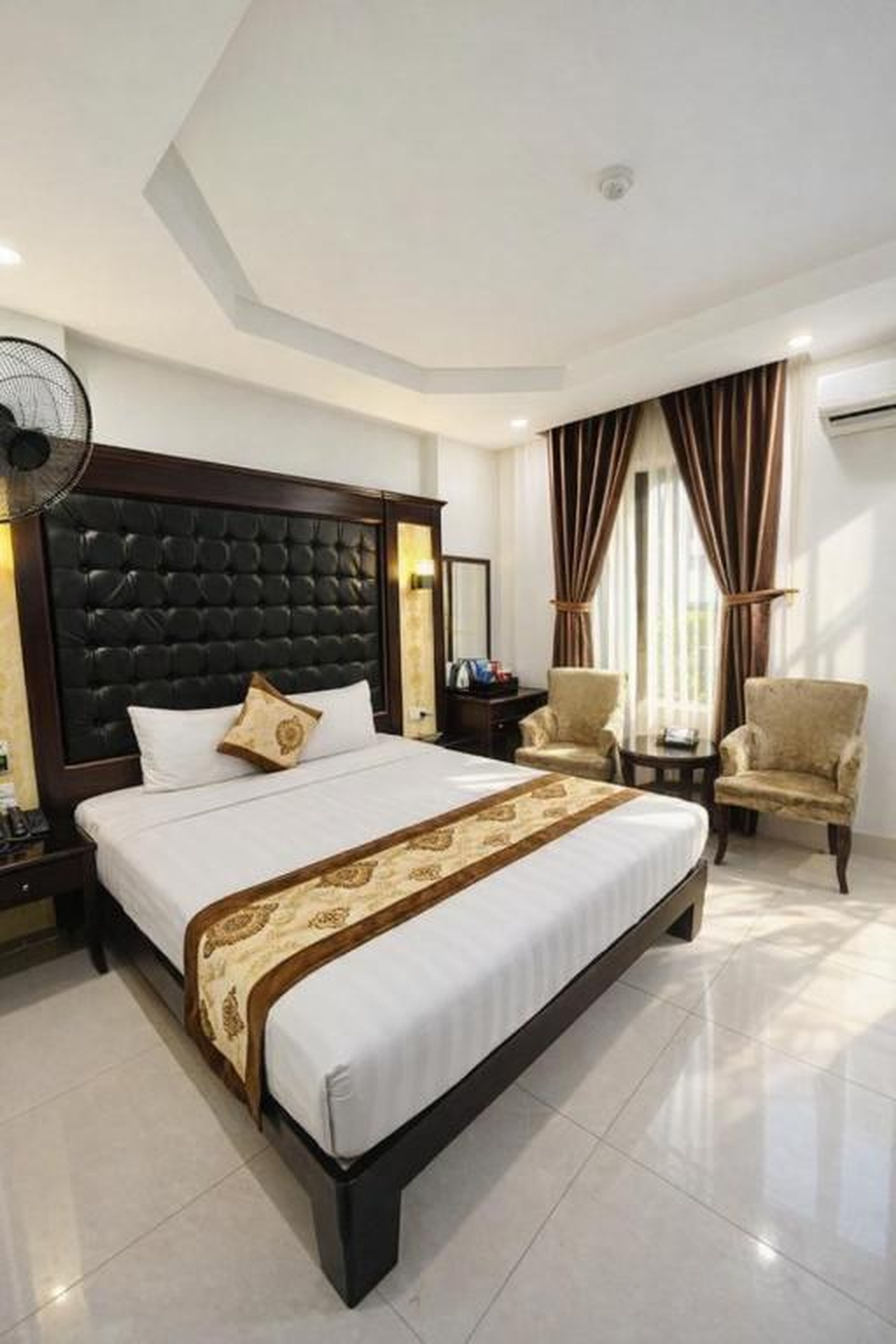 Hồng Anh 2 Hotel - Hình 2