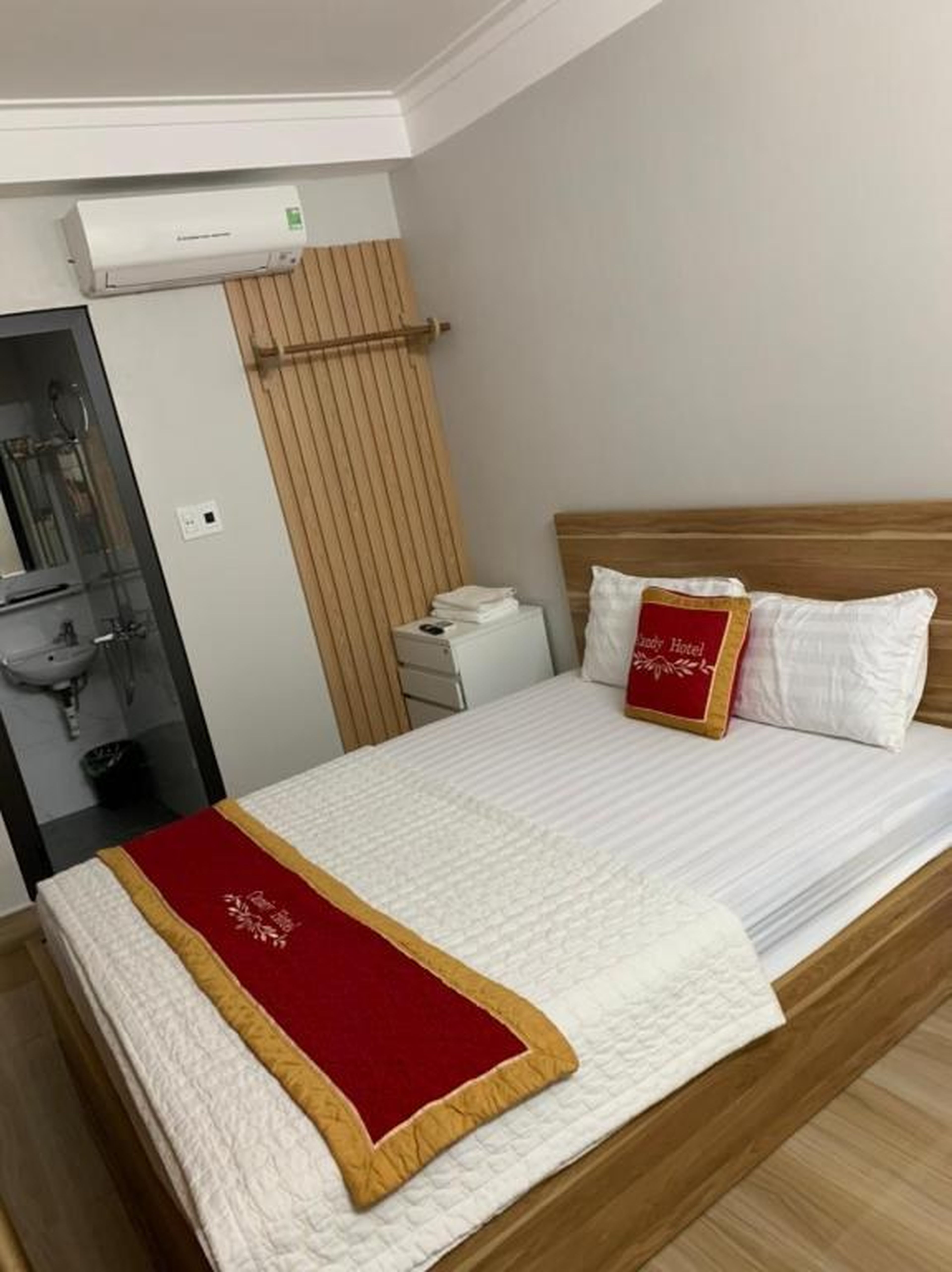 Candy Hotel Hạ Long - Hình 30