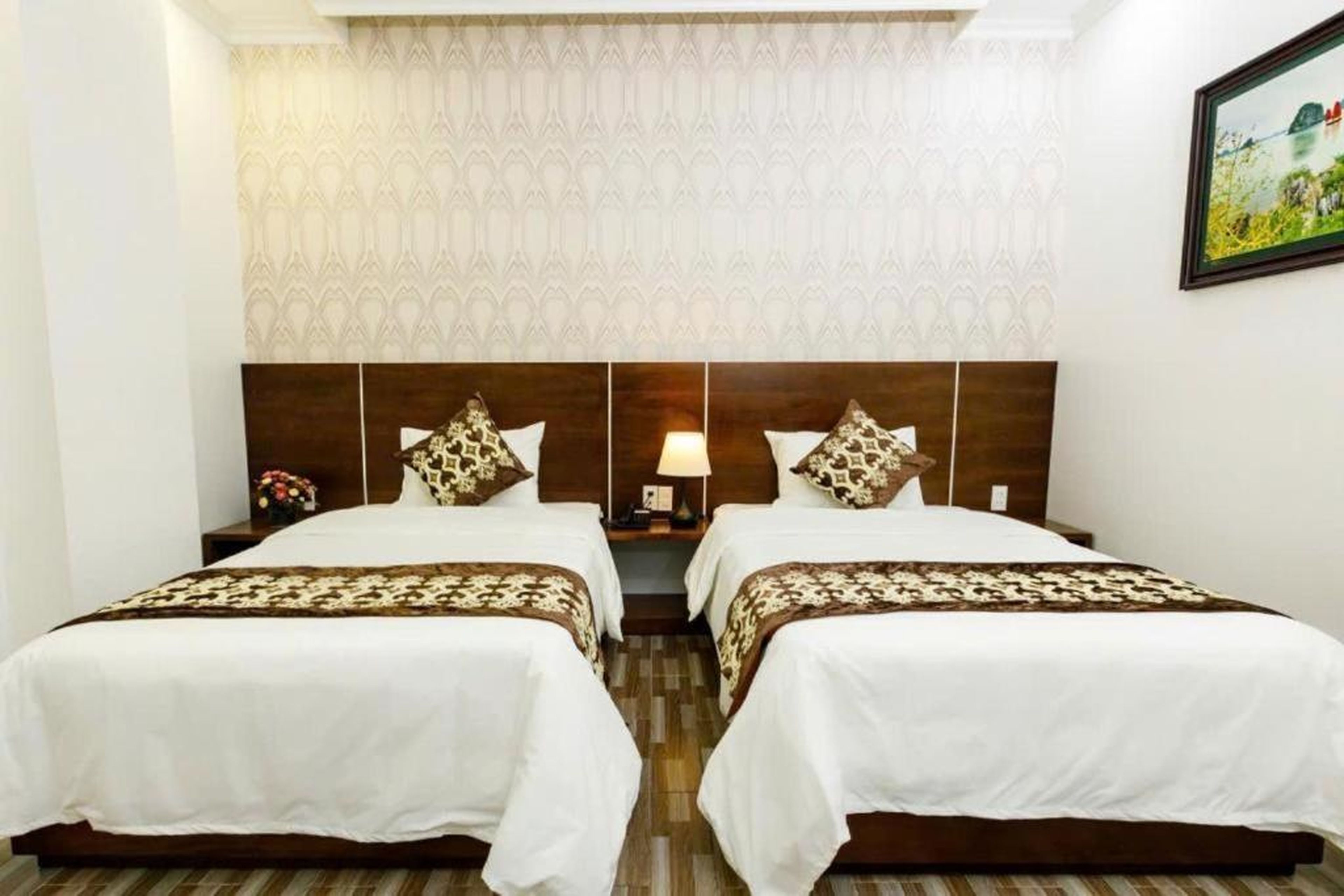 Hưng Anh Hotel - Hình 24
