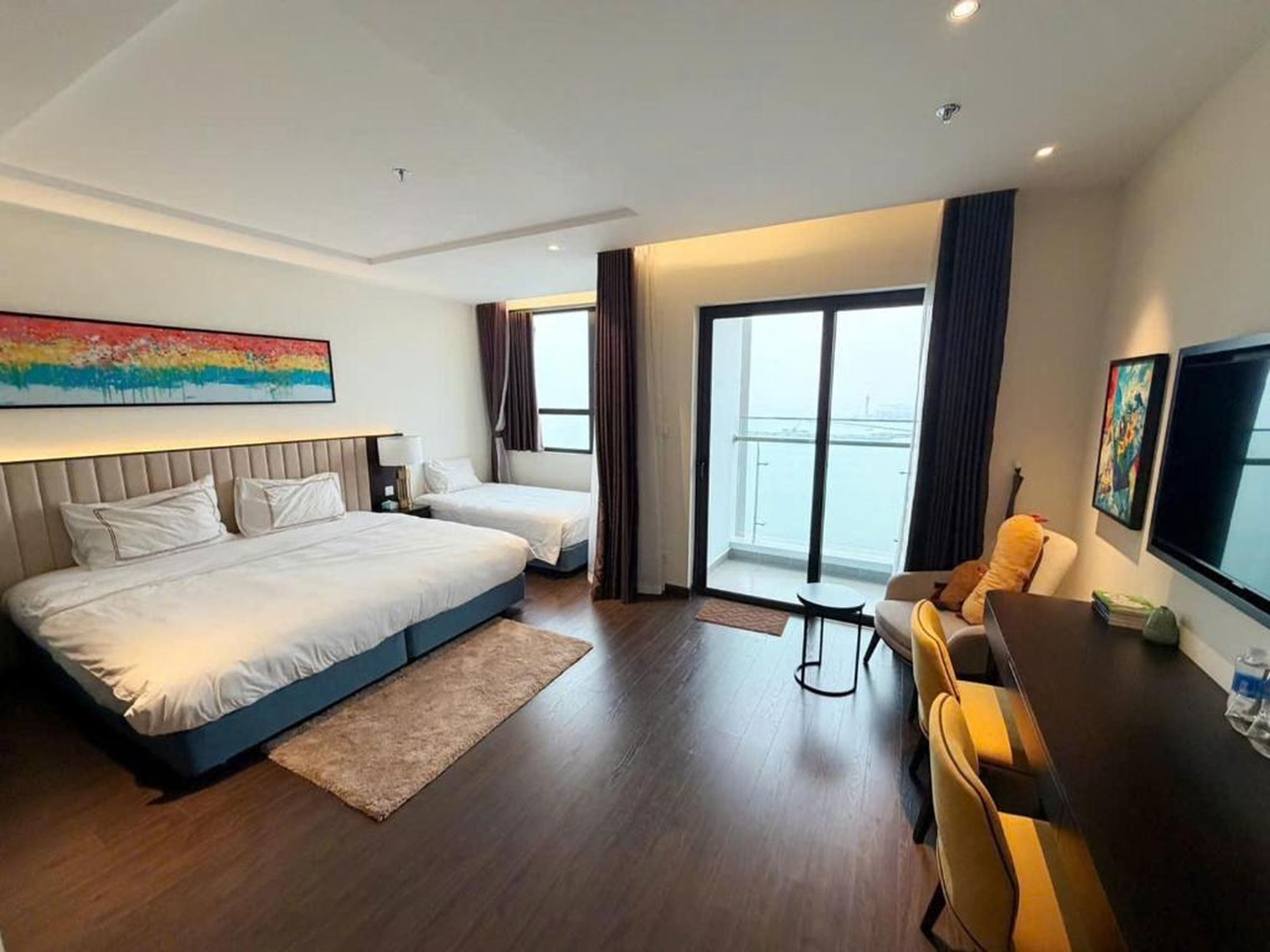 căn hộ Home Stay Sapphire S2 tiêu chuẩn khách sạn view thành phố Hạ Long rất đẹp - Hình 32