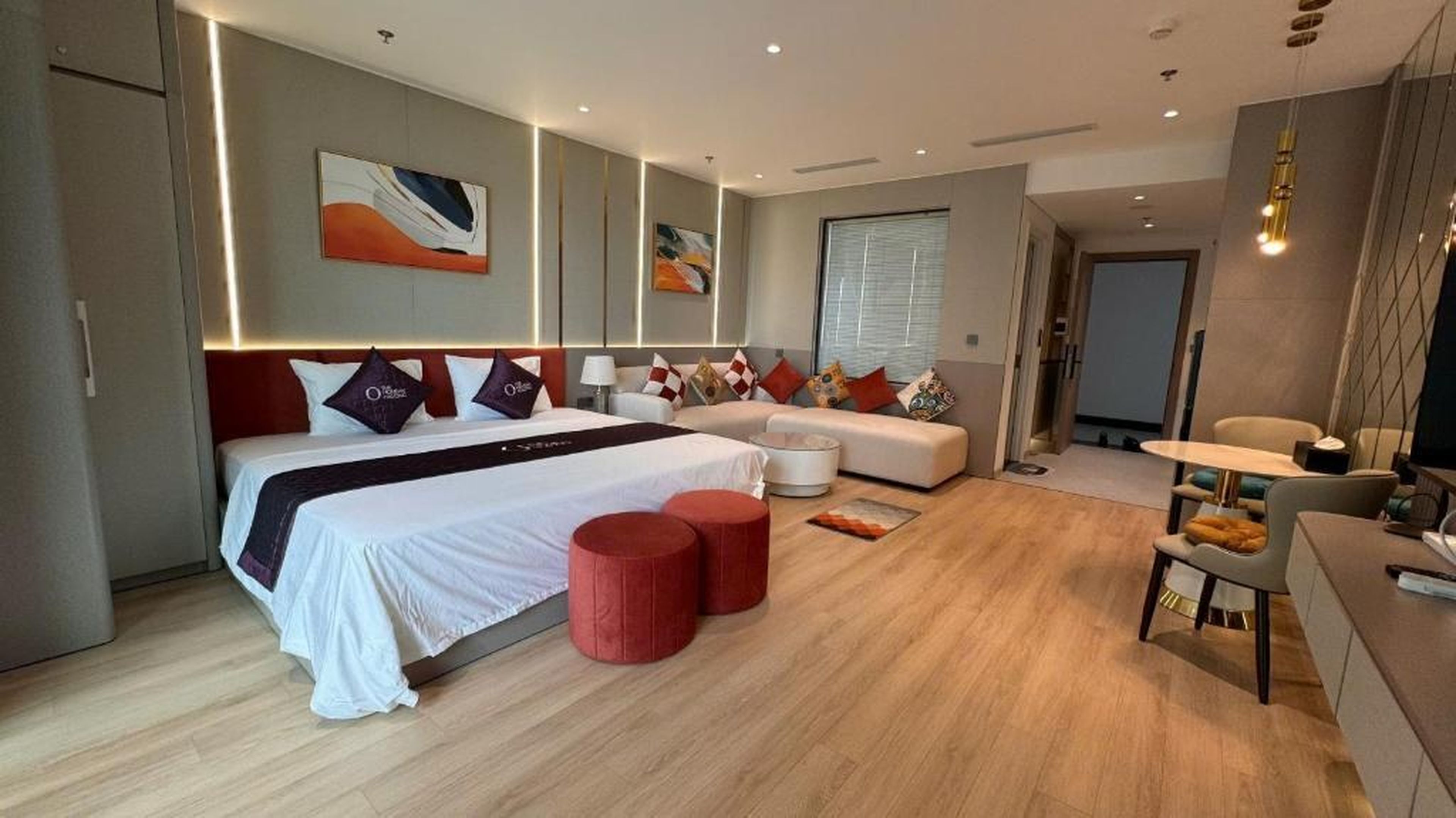 The Holiday Ha Long Deluxe Ocean View - Hình 14