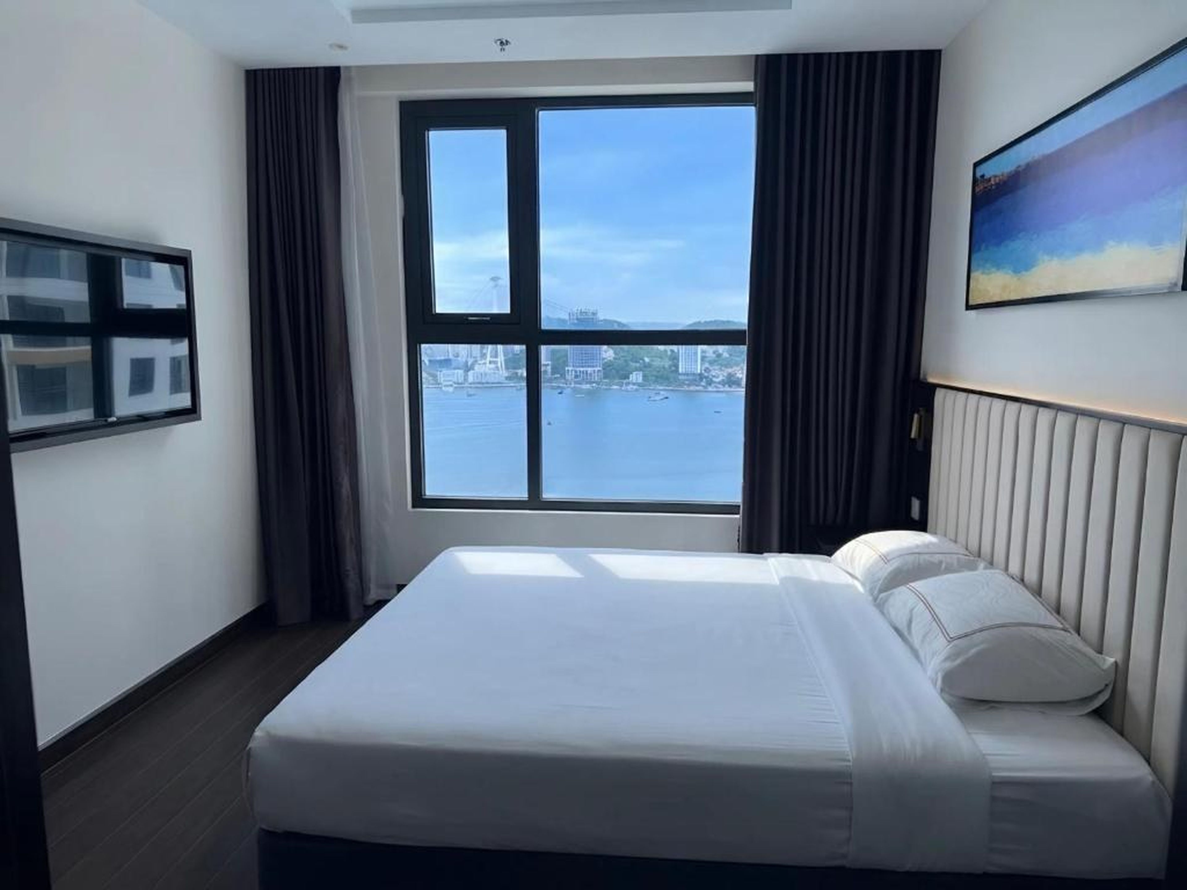 The Sapphire Ha Long - Ocean View Apartment - Pool - Hình 23