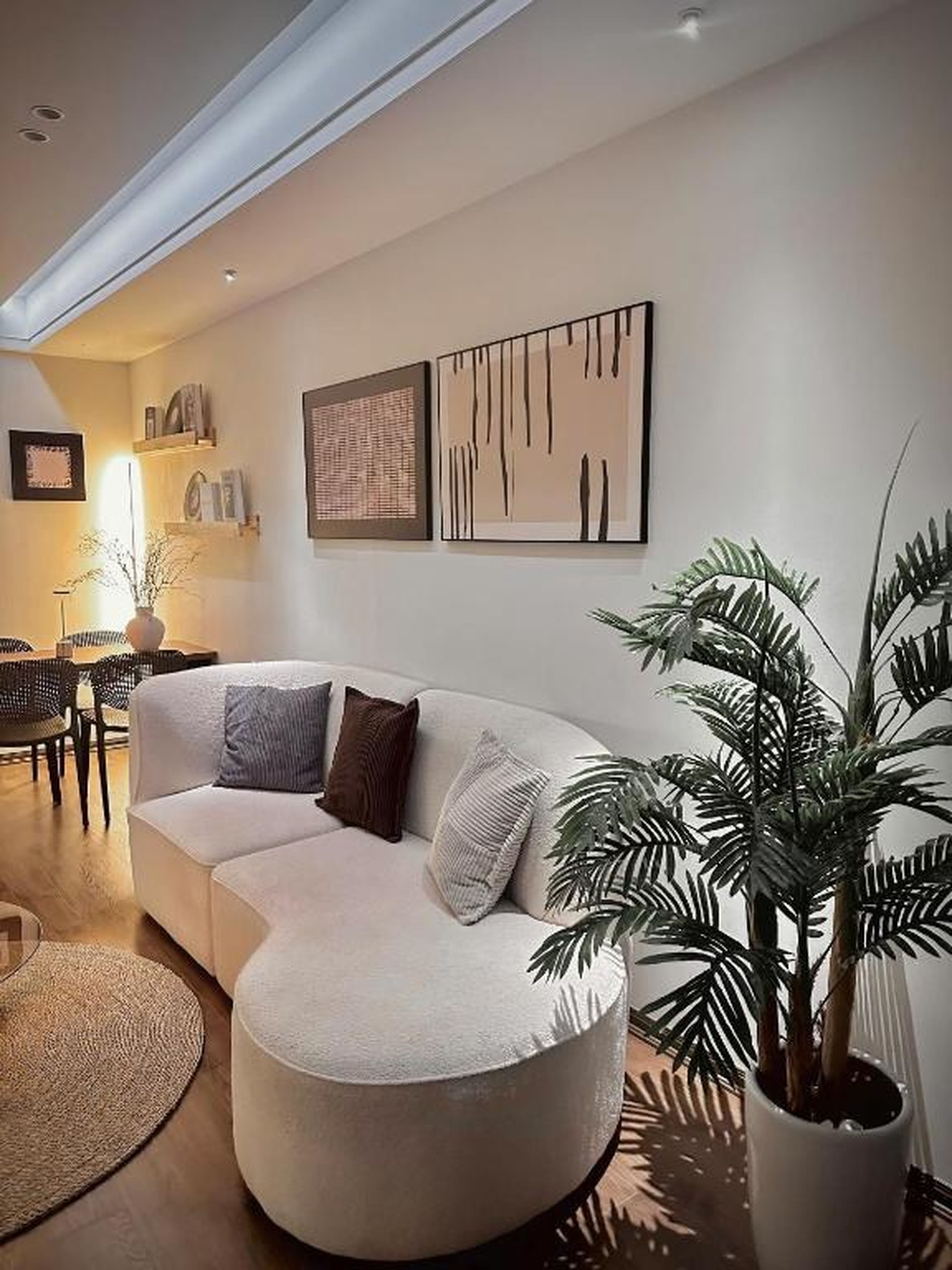 Apartment on 20th & 31st floor, Bai Chay Bridge & Ha Long Bay view - Hình 46