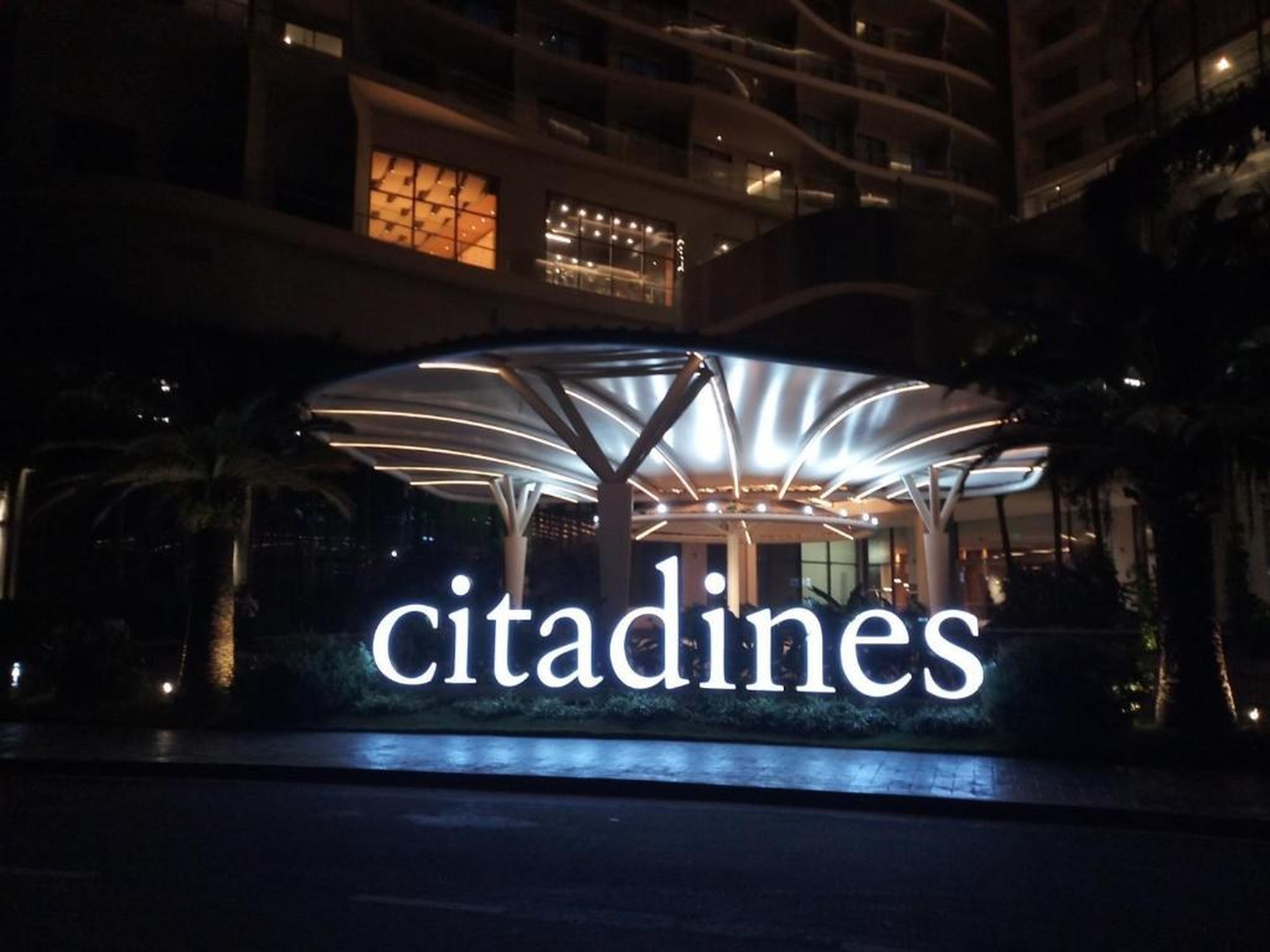 The Sea View Sandy- Duplex Homestay- Citadines Marina Ha Long - Hình 48