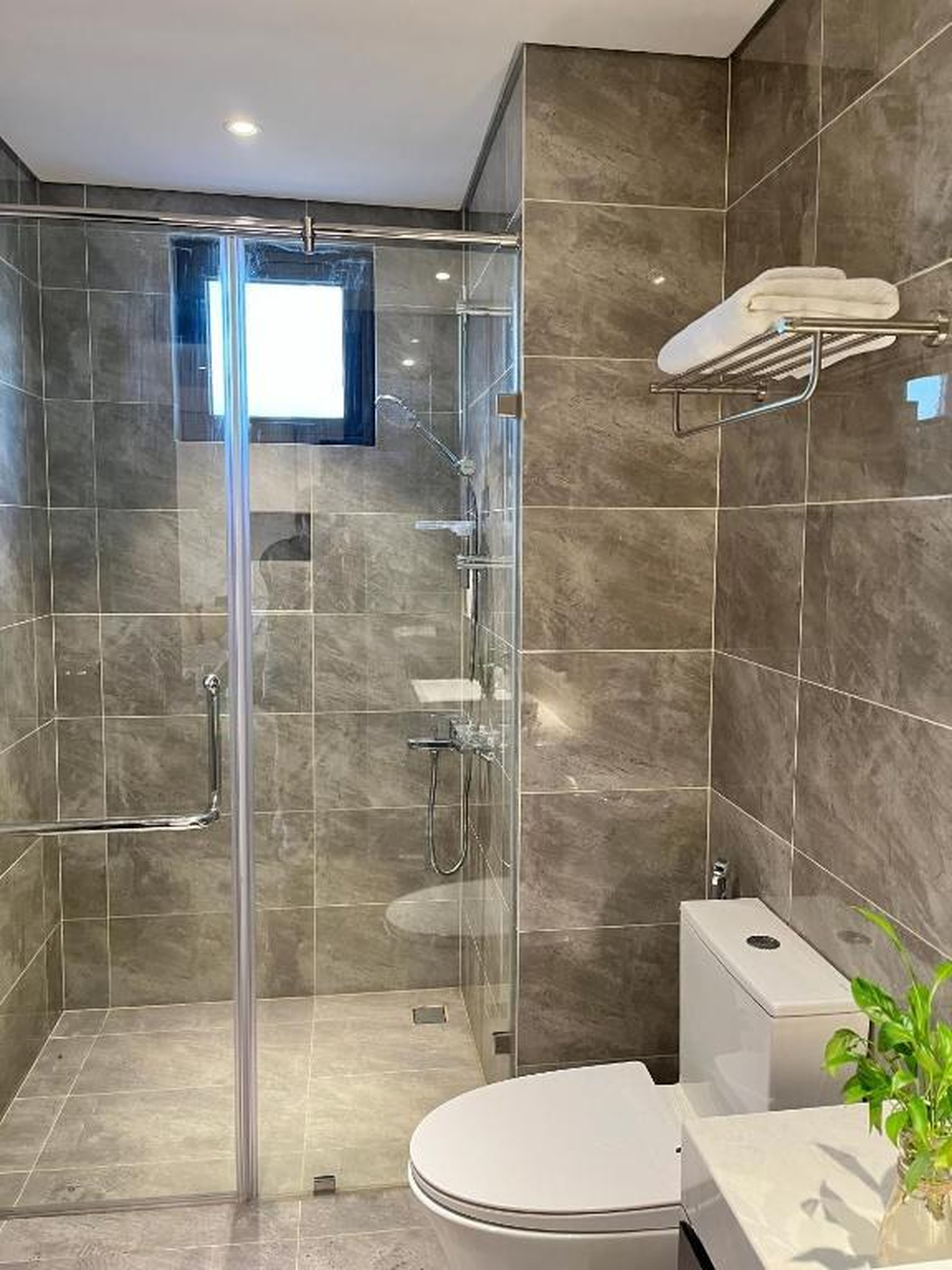 Xinh Homestay Hạ Long - Hình 34