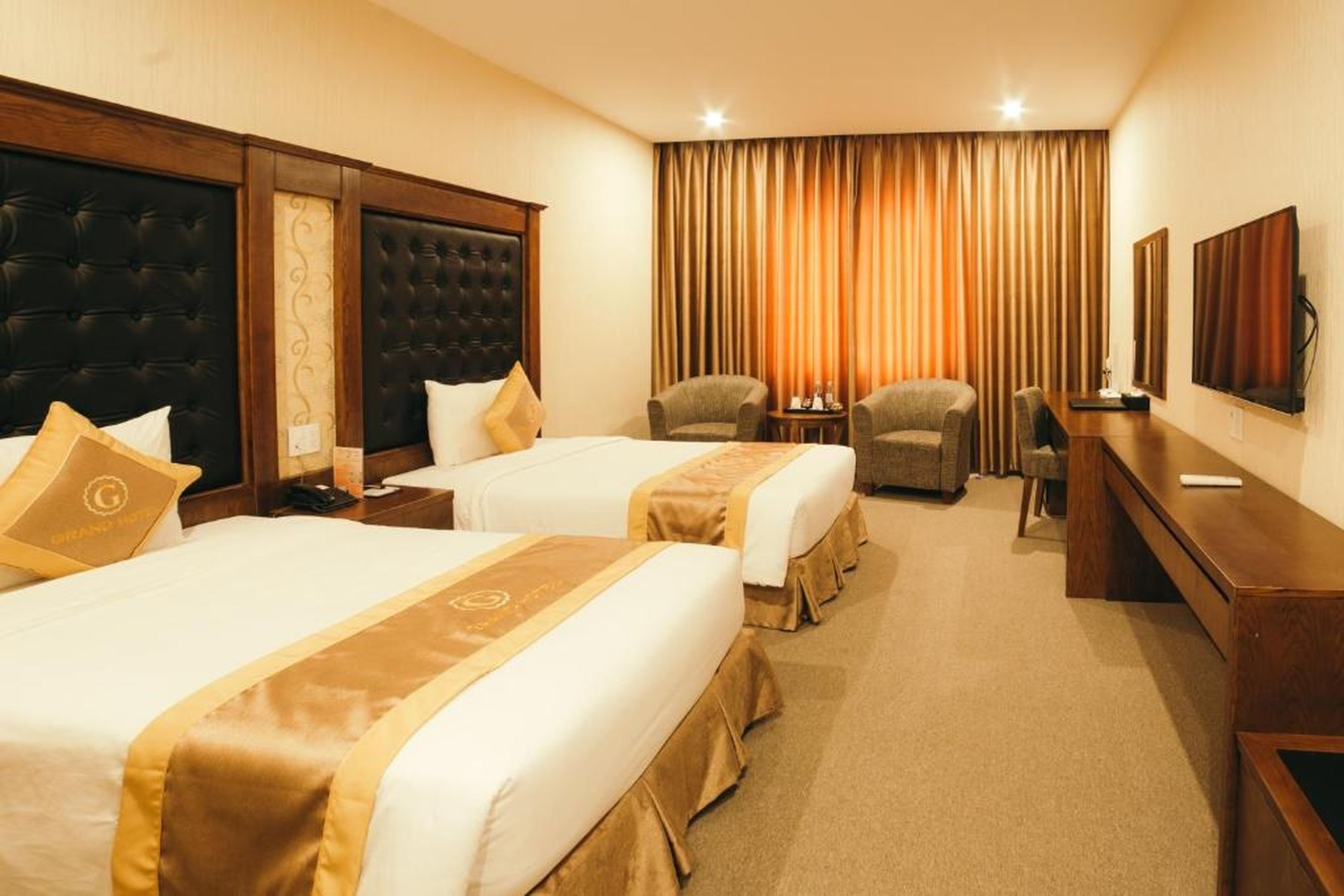 Grand Móng Cái Hotel - Hình 2