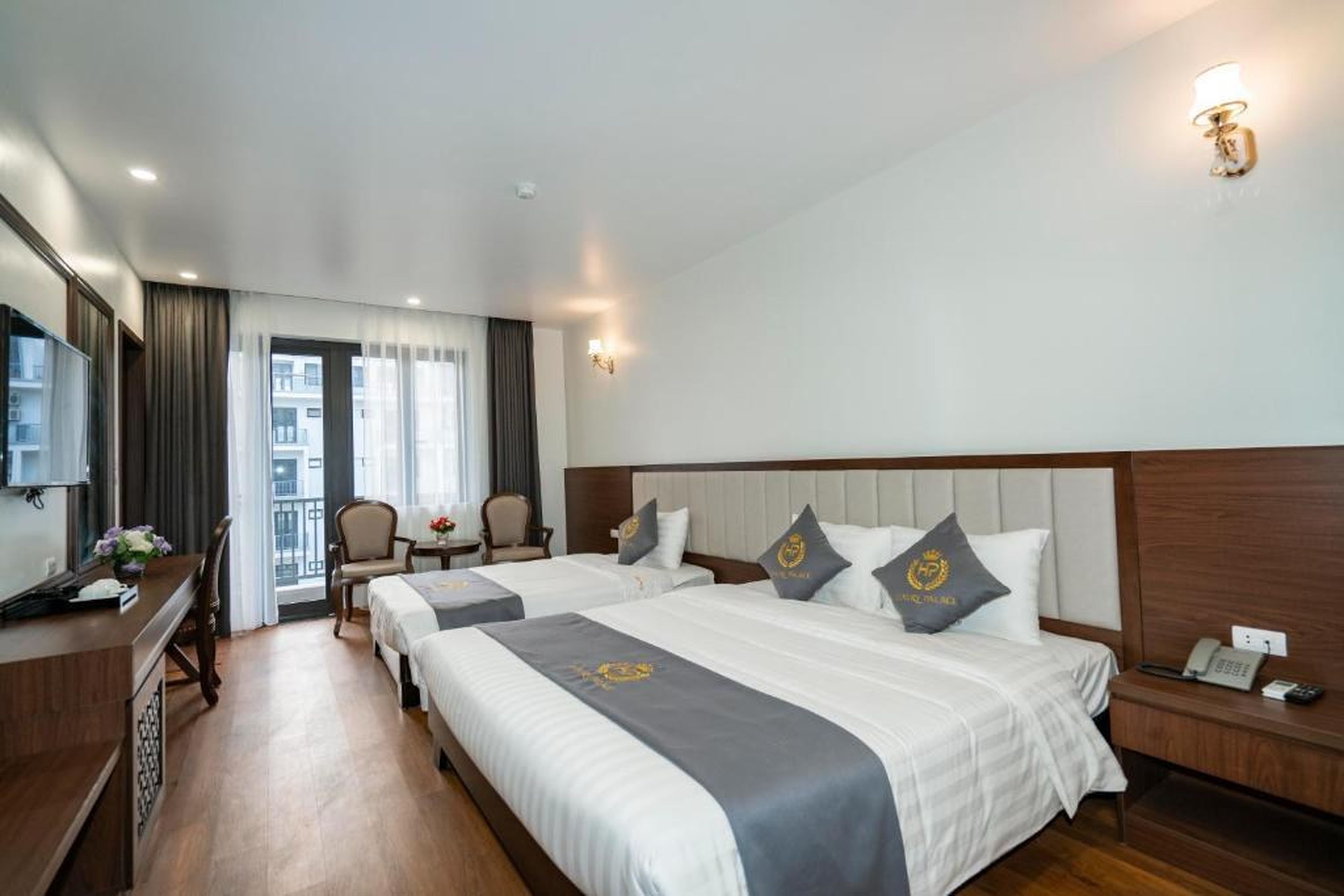 Luxury Palace Hotel - Hình 15