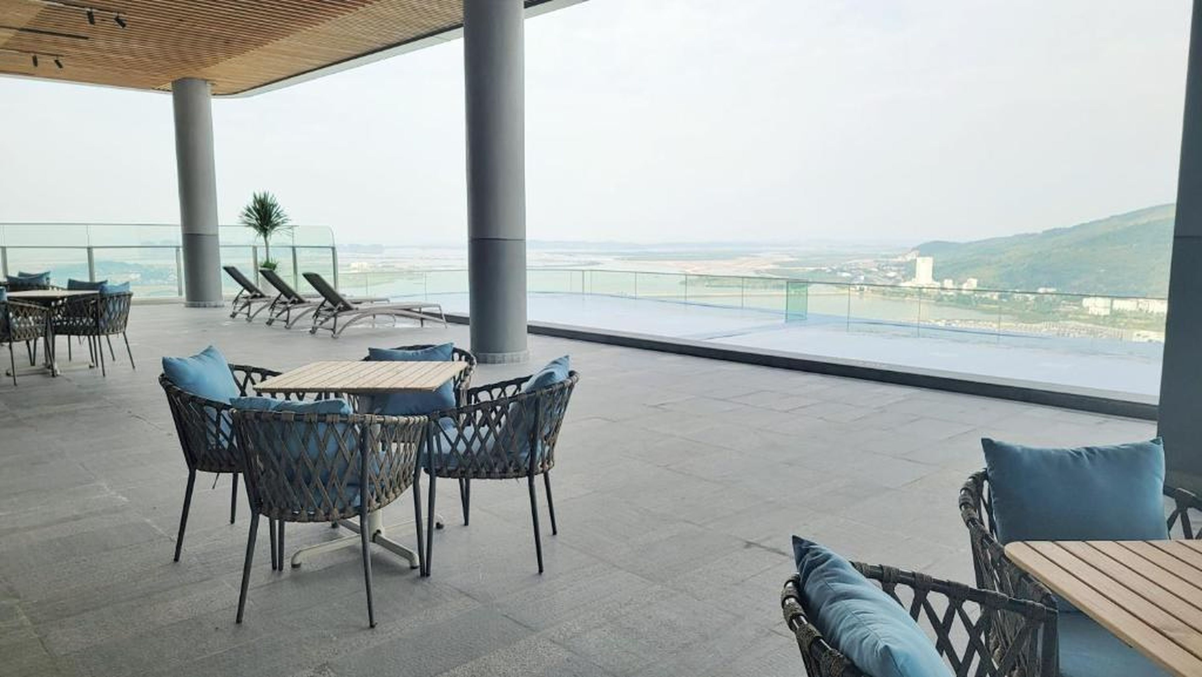 A la Carte Ha Long Residences Căn hộ 5 stars cạnh biển - Hình 23