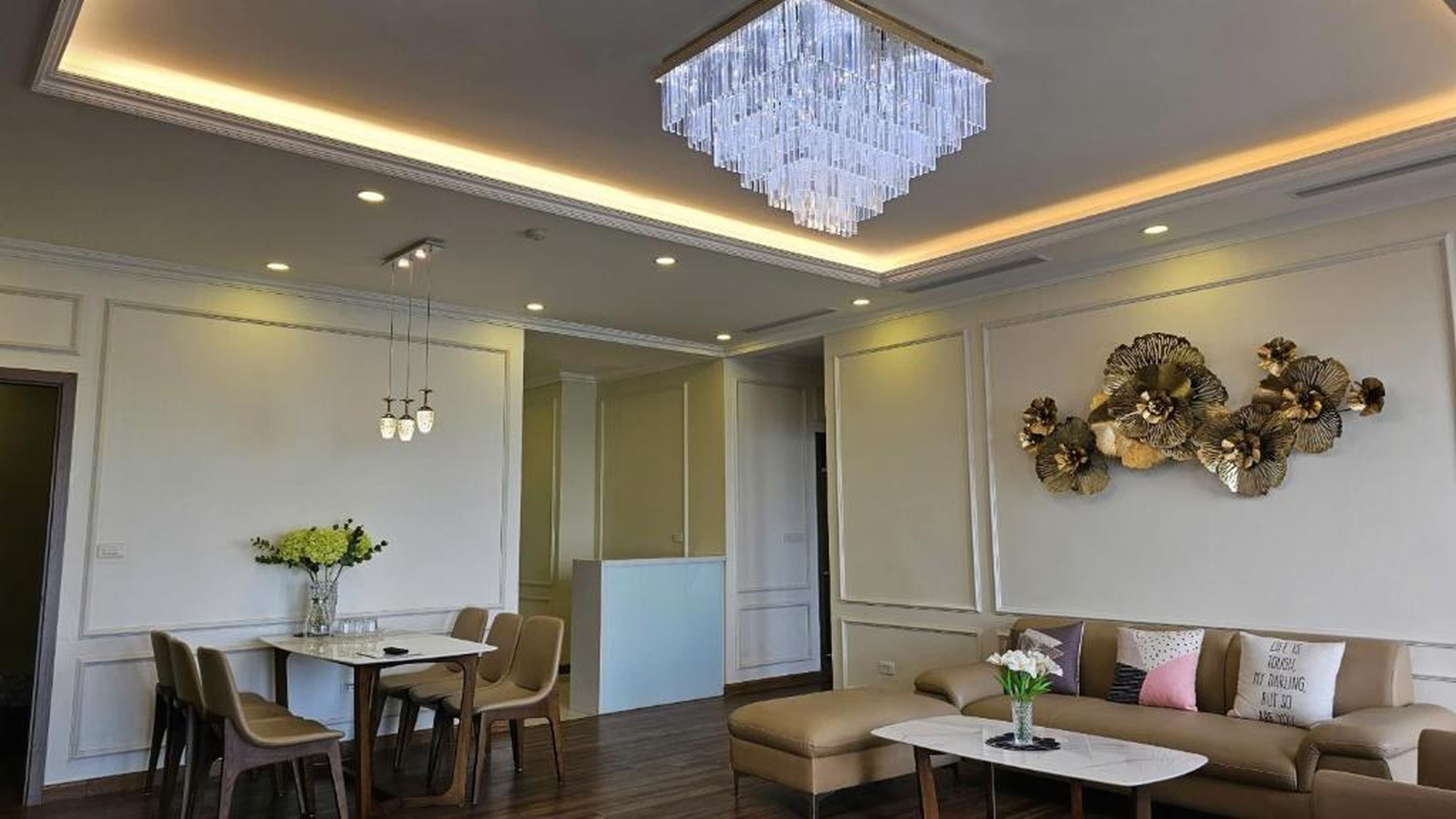 Newlife Tower- by Greenbay Premium homestay Hạ Long Bay - Hình 19