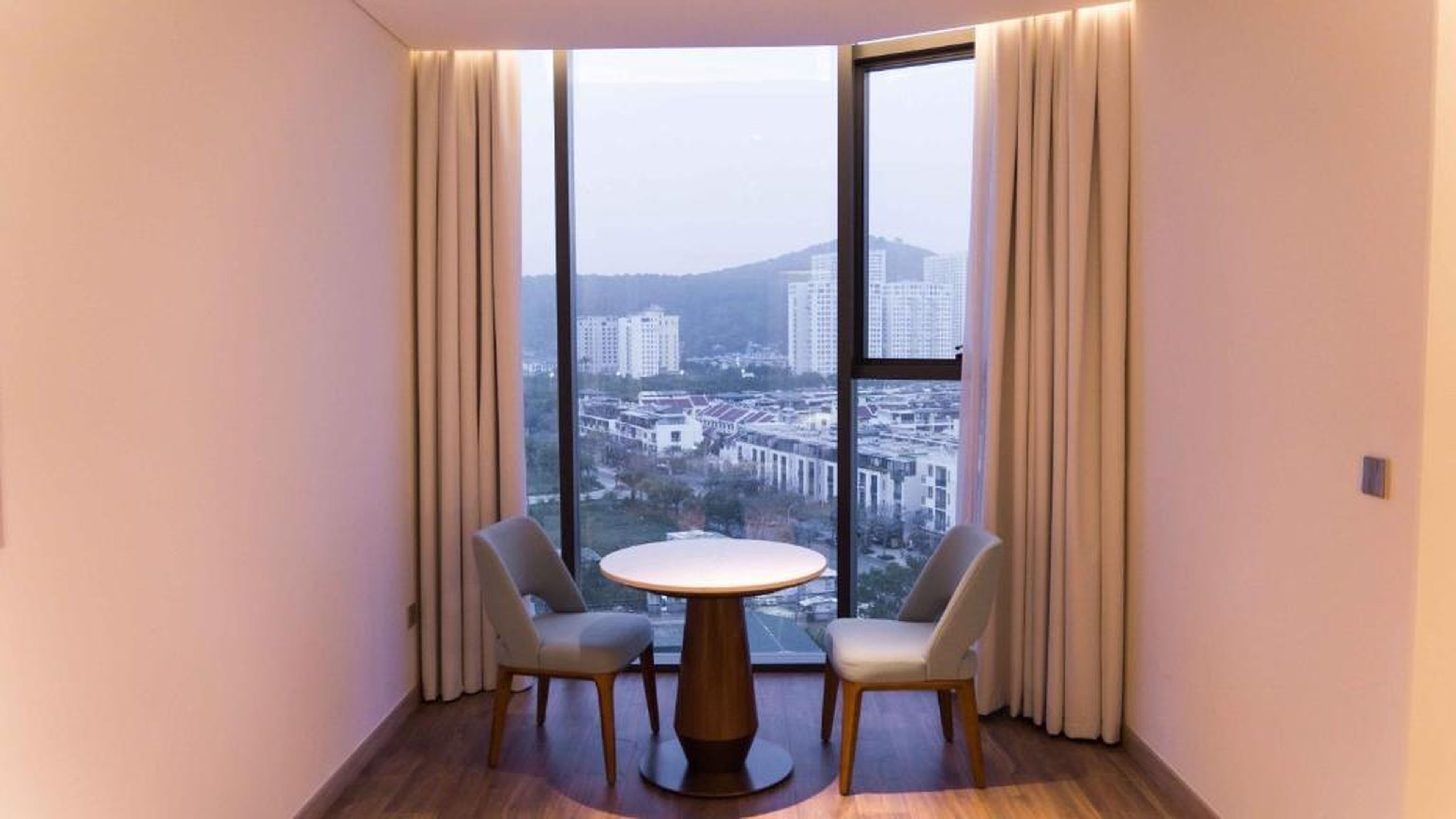 Anstay Residence by A La Carte Hạ Long - Hình 42