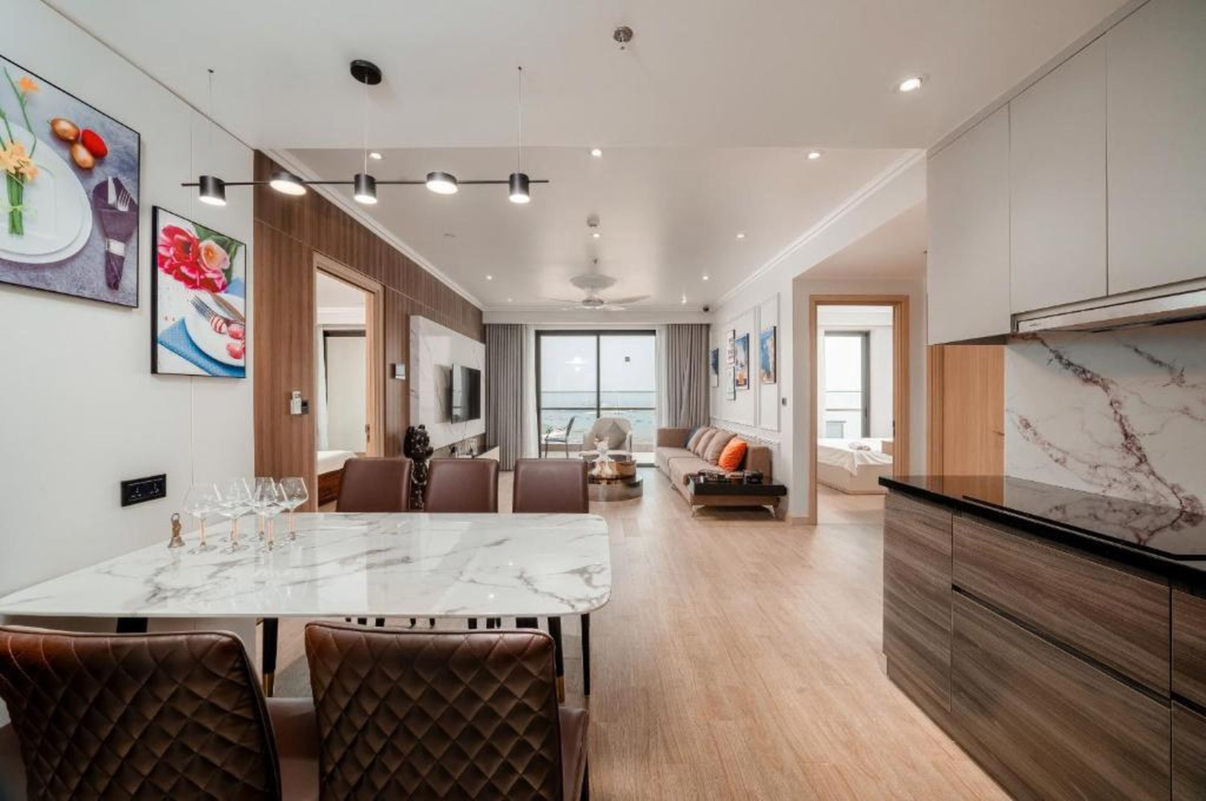 Seastay Residence by Citadines Marina Ha Long - Hình 13