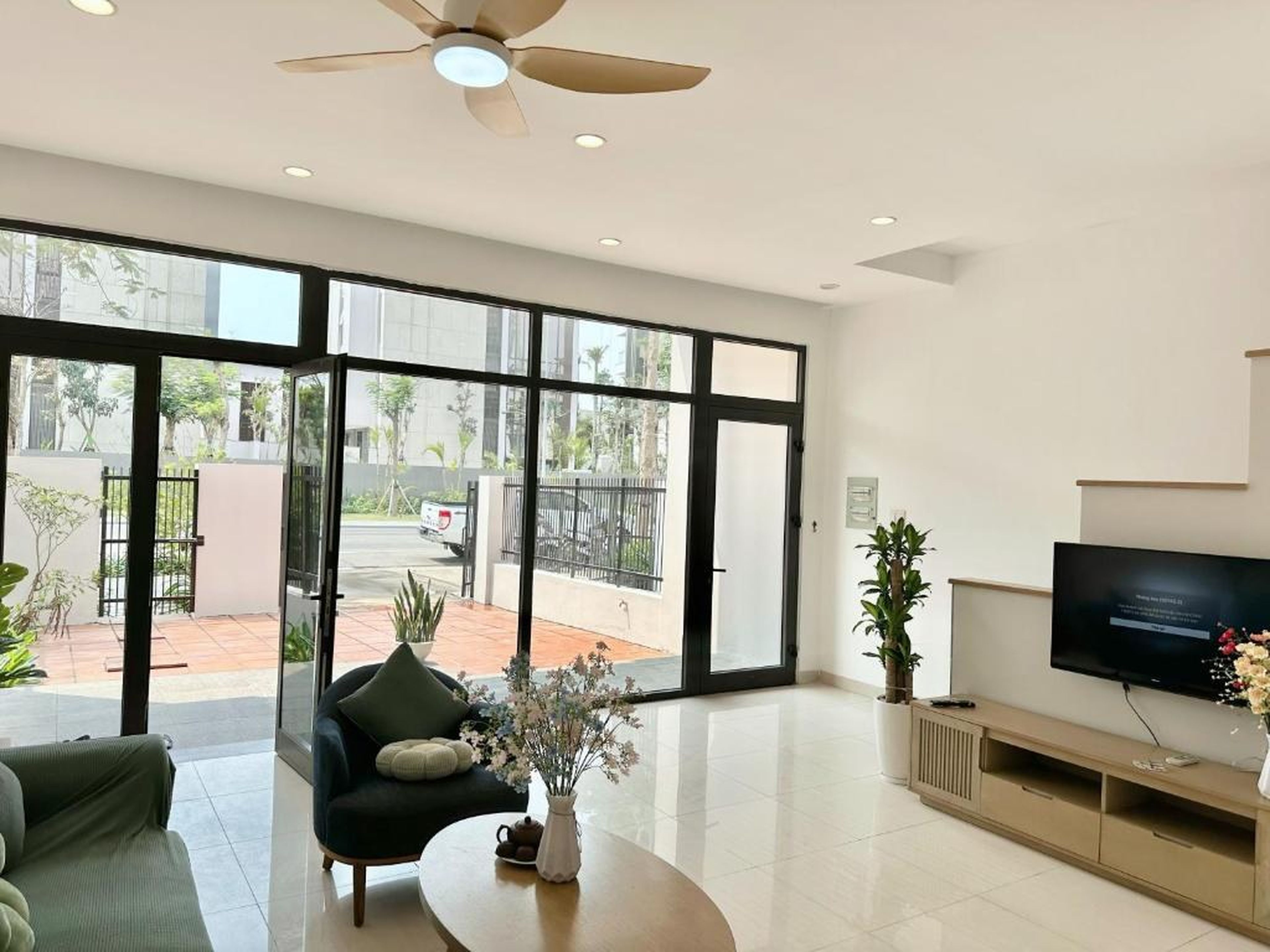 Villa Royal Lotus Hạ Long Vip - Hình 6