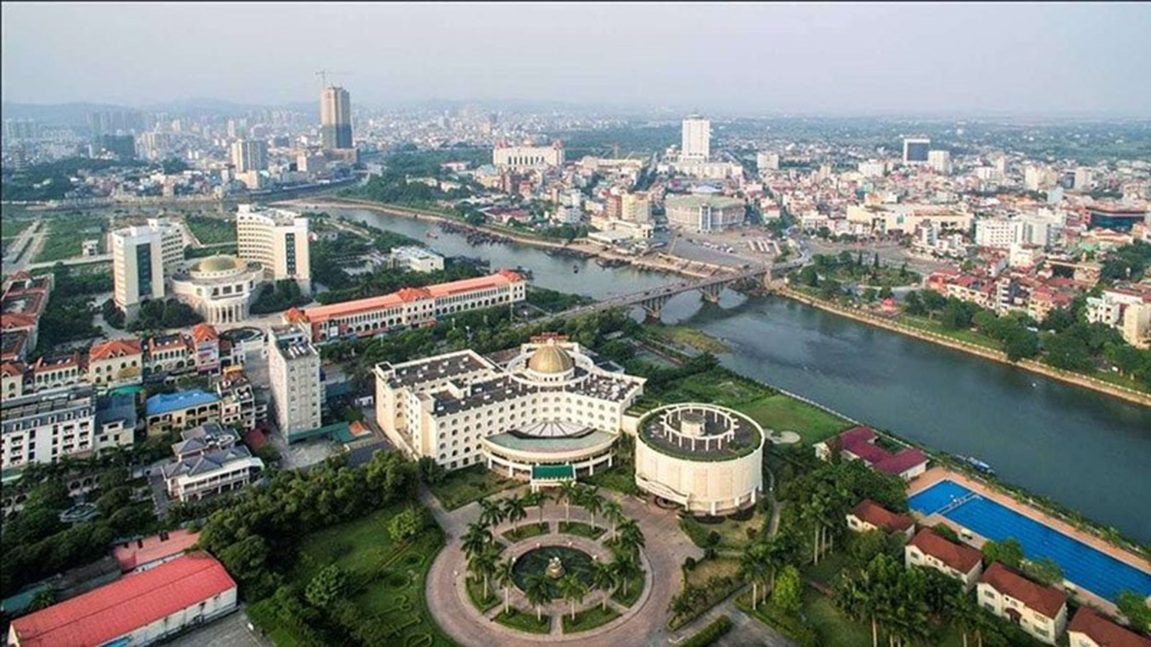 Complete Móng Cái Travel Guide for First-Time Visitors to Quảng Ninh - Hình 1
