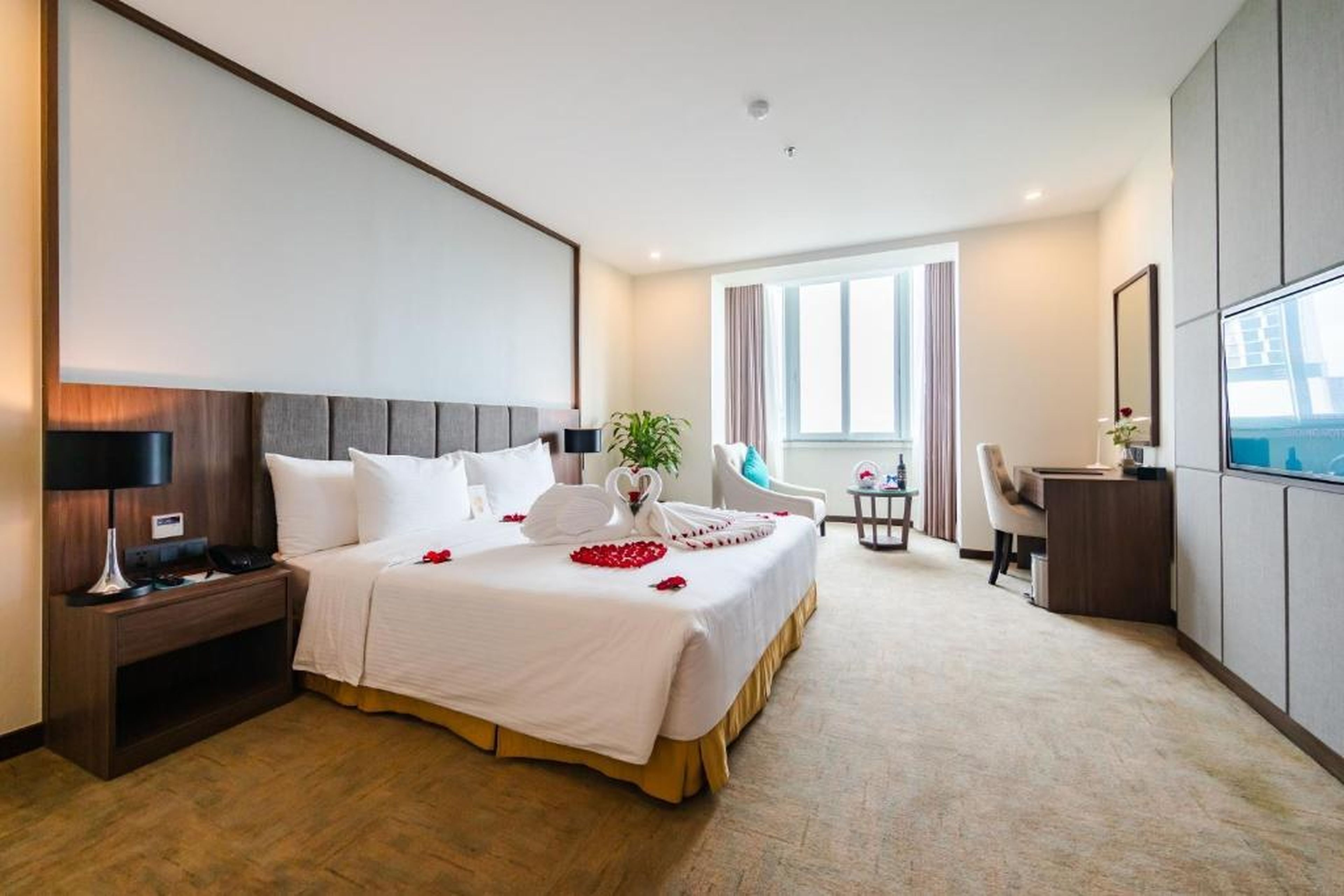 Mường Thanh Holiday Suối Mơ Hạ Long - Hình 9