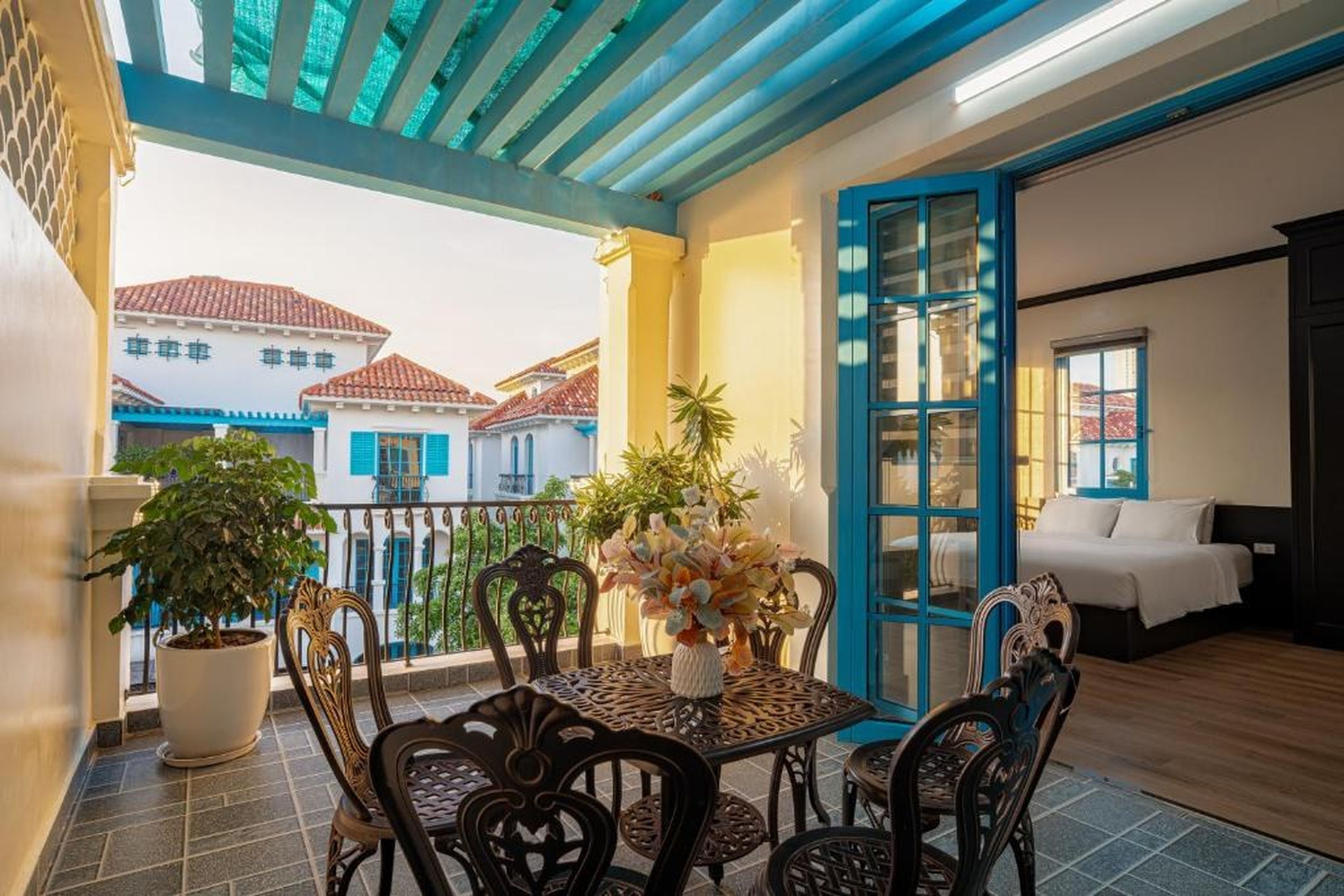 The Villas By Sun Grand City Feria Ha Long bay - Hình 5