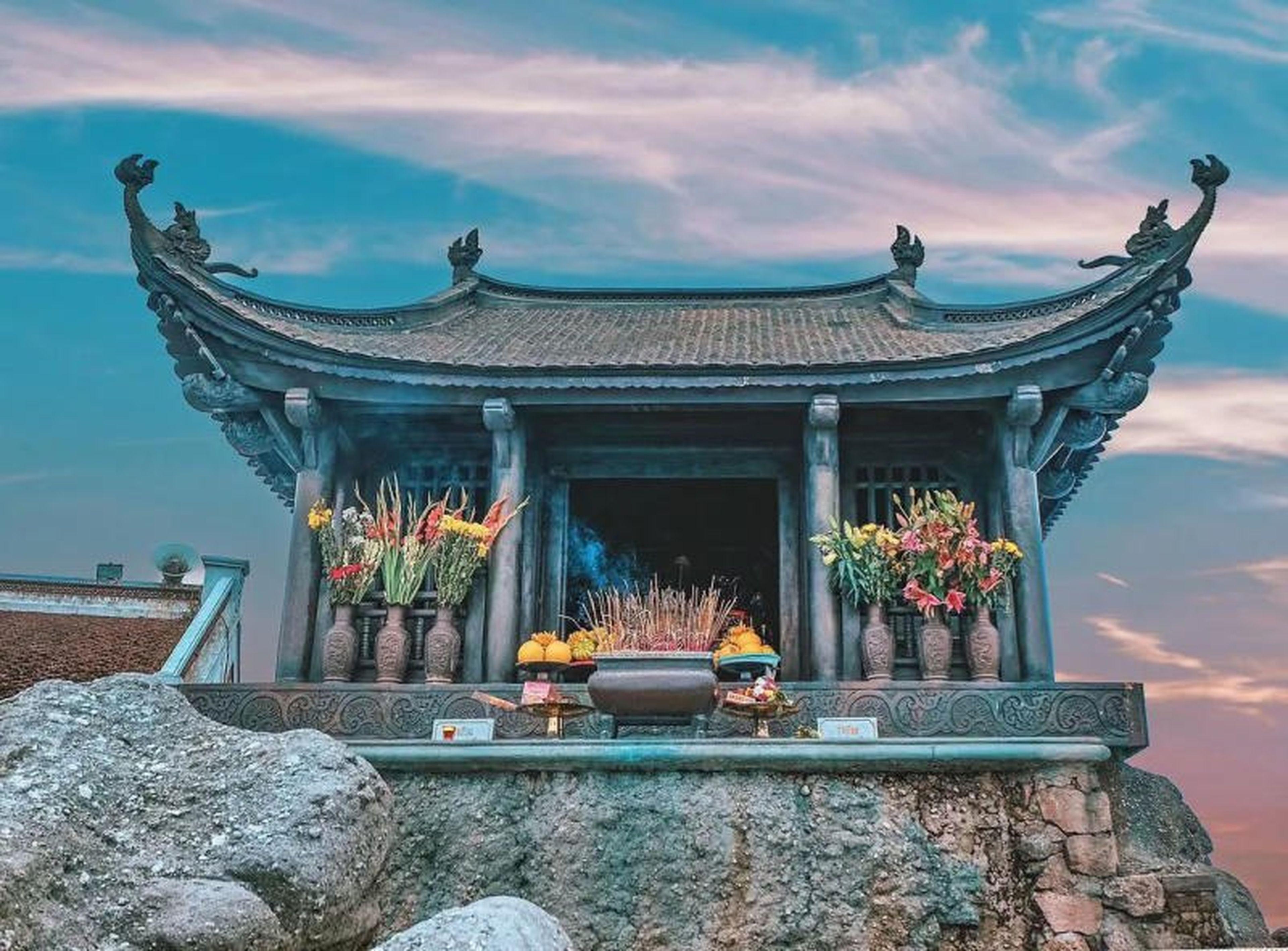 Chiêm ngưỡng chùa Đồng Yên Tử linh thiêng lớn nhất châu Á - Hình 4