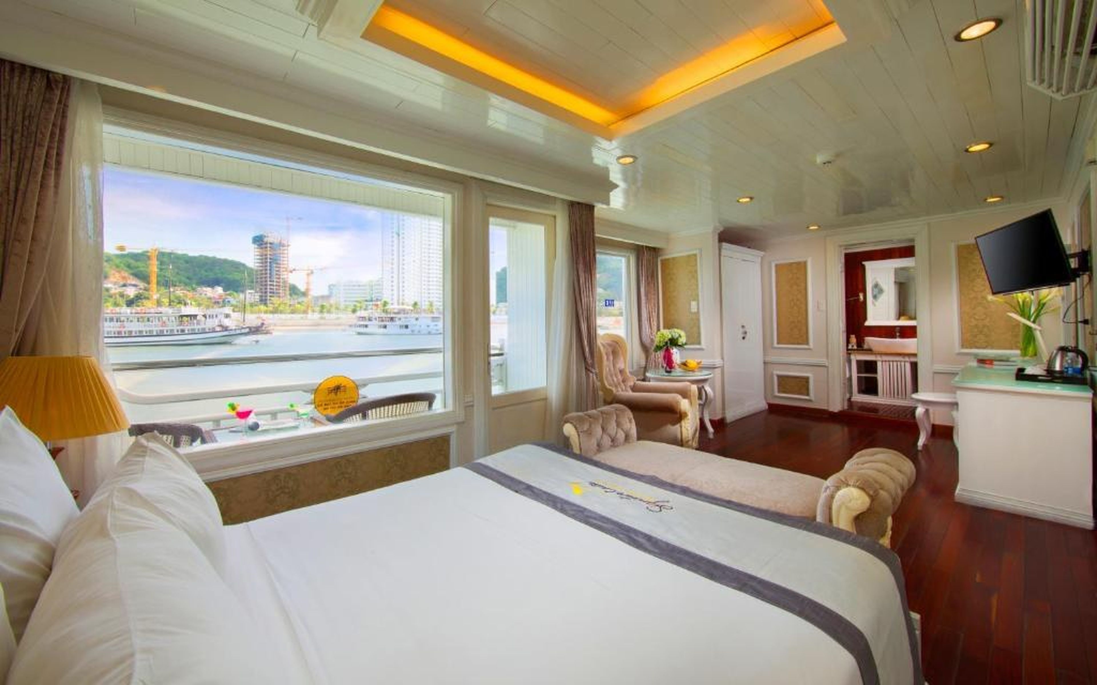 Signature Halong Cruise - Hình 5