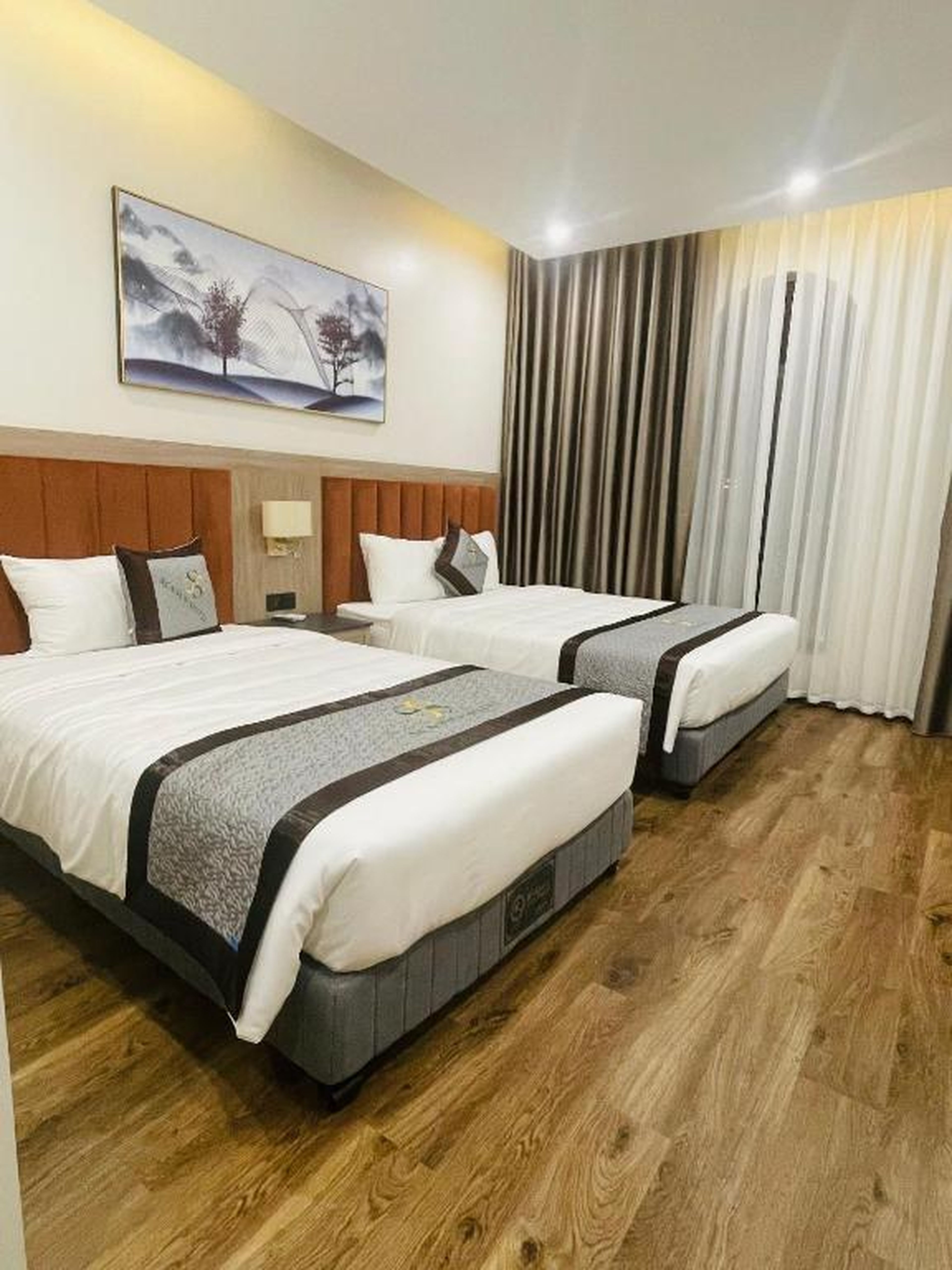 Ha Long Seasun Hotel - Hình 35