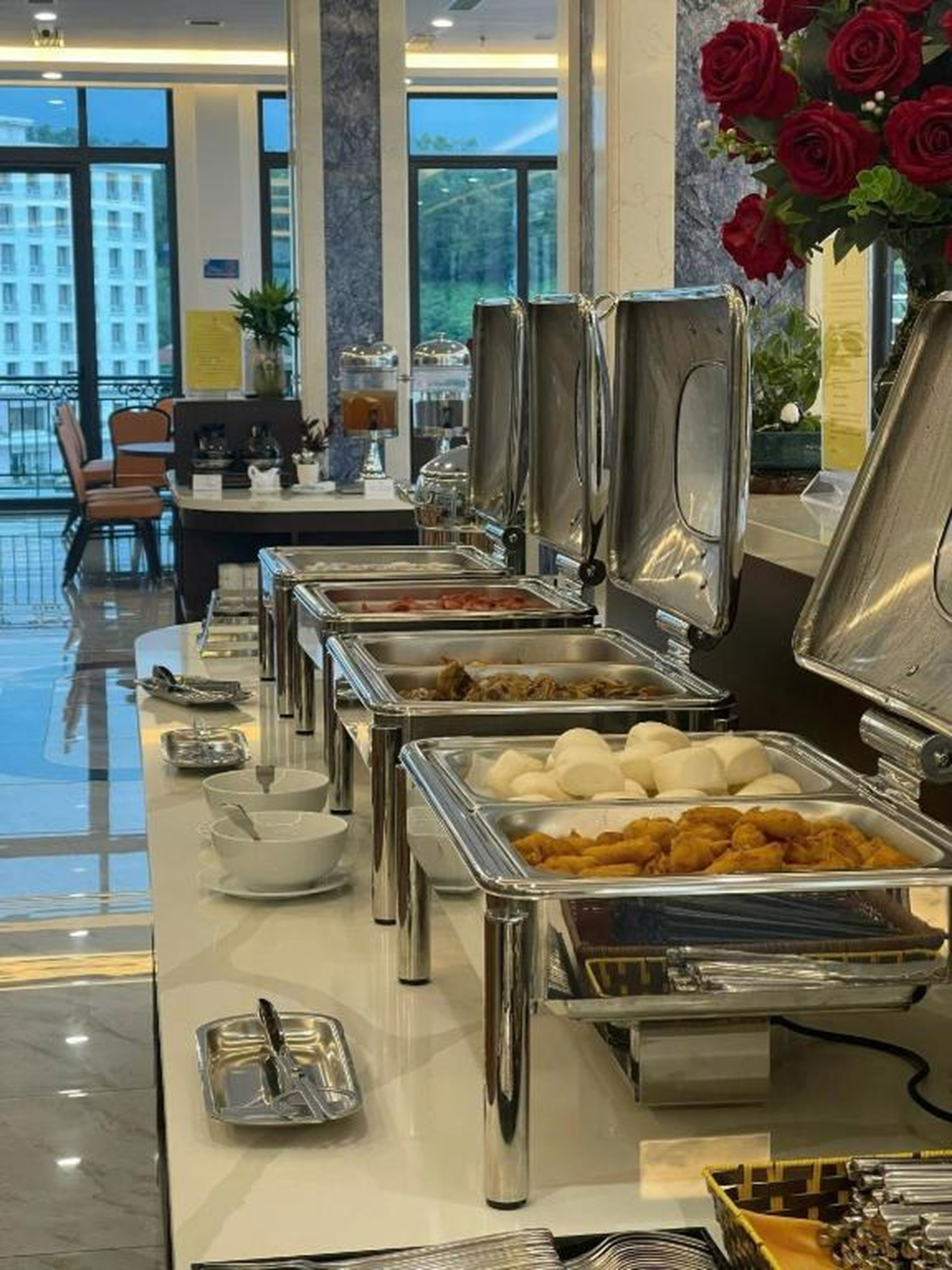 Kim Sentral Hotel - Travel Agency - Hình 29