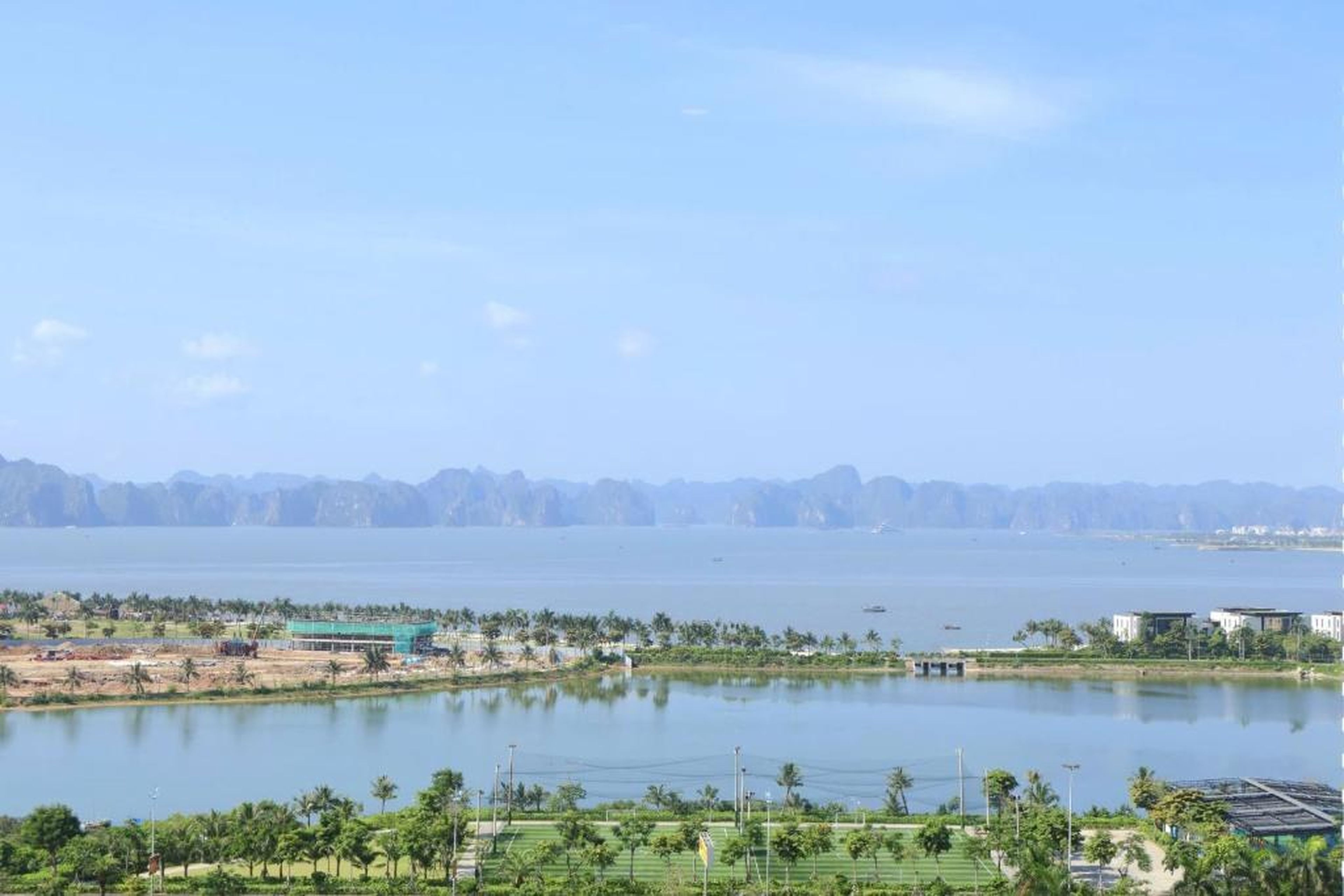 Apartments Hạ Long near beach Bãi Cháy - Hình 8
