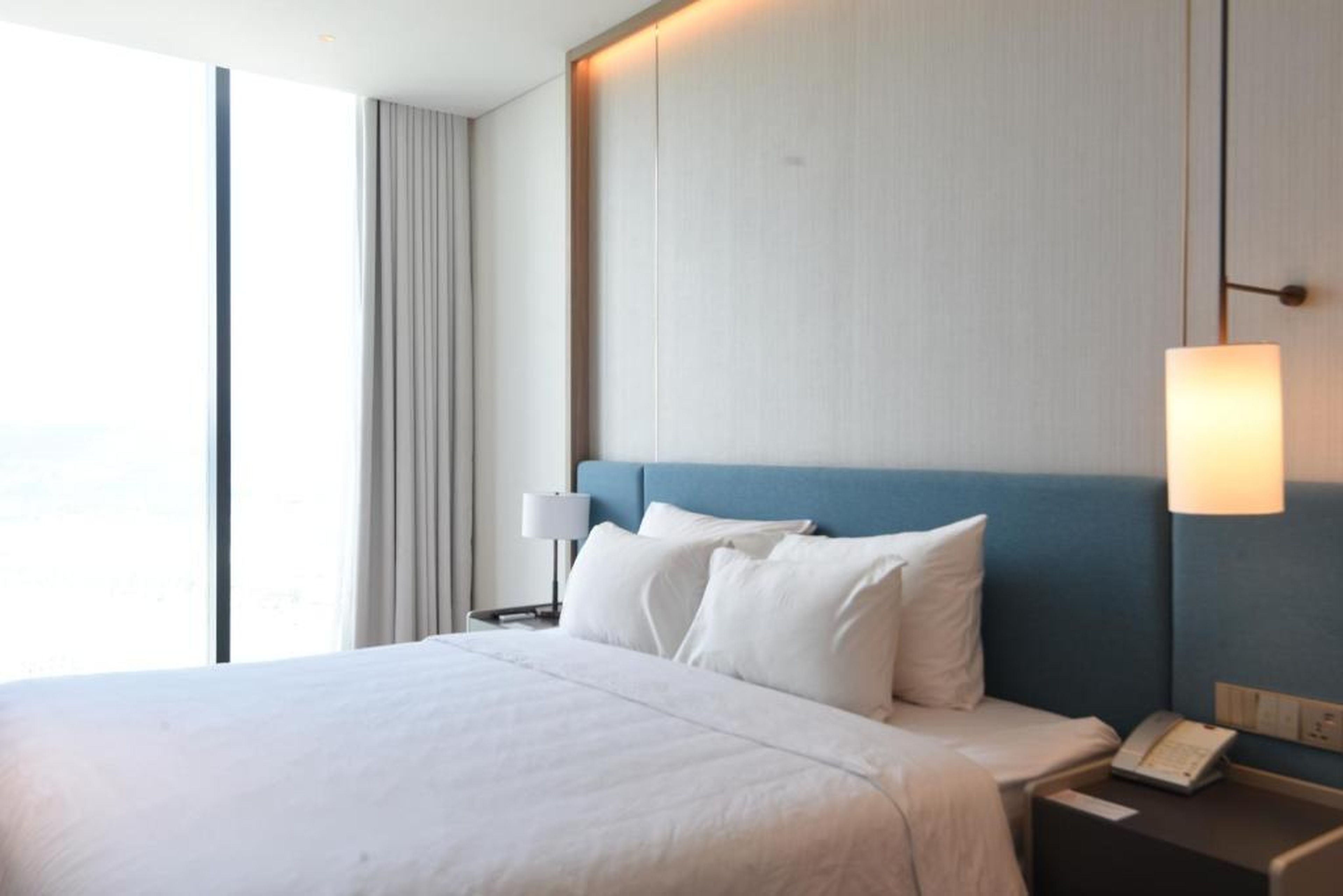 Anstay Residence by A La Carte Hạ Long - Hình 10