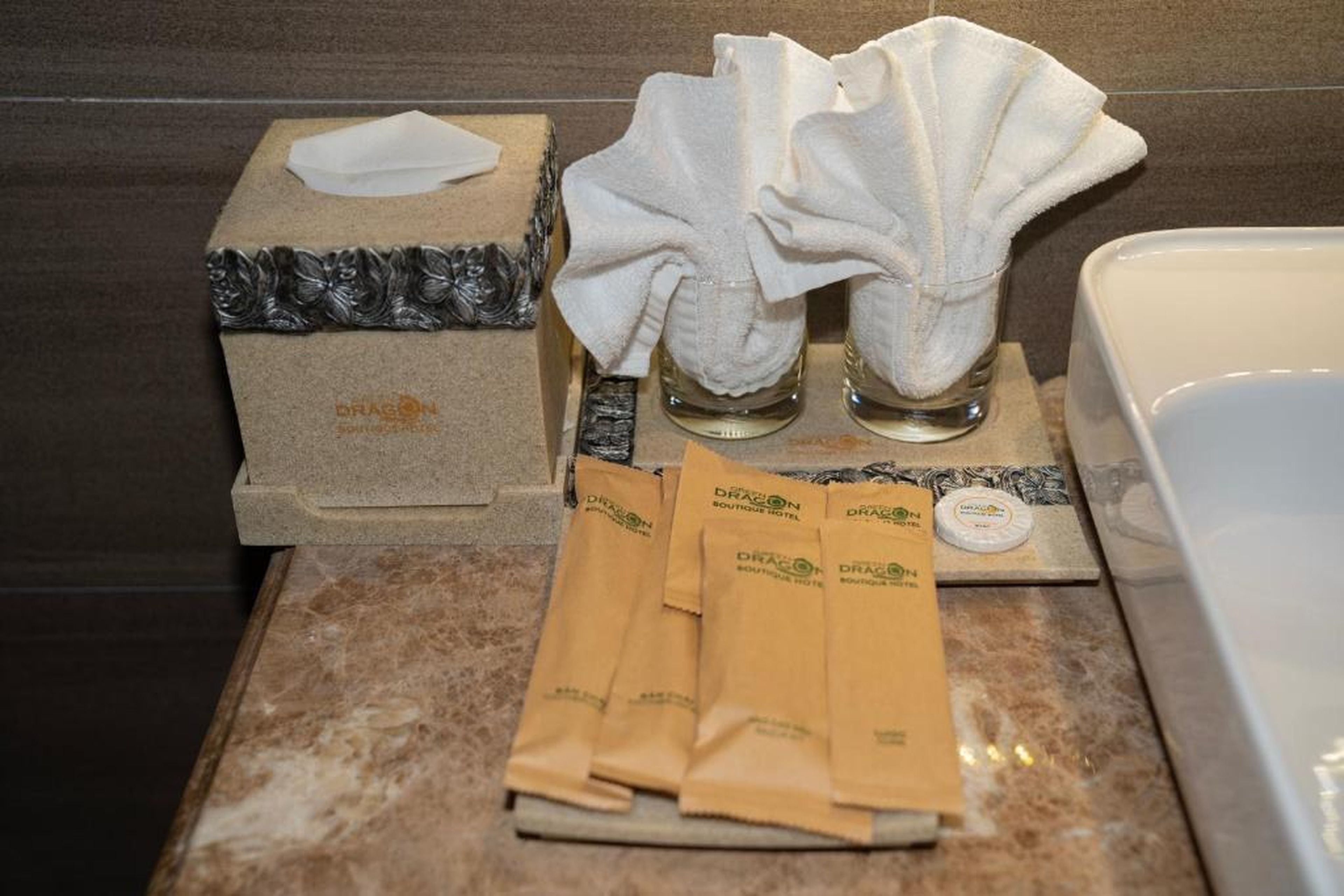 Green Dragon Boutique Hotel - Hình 42