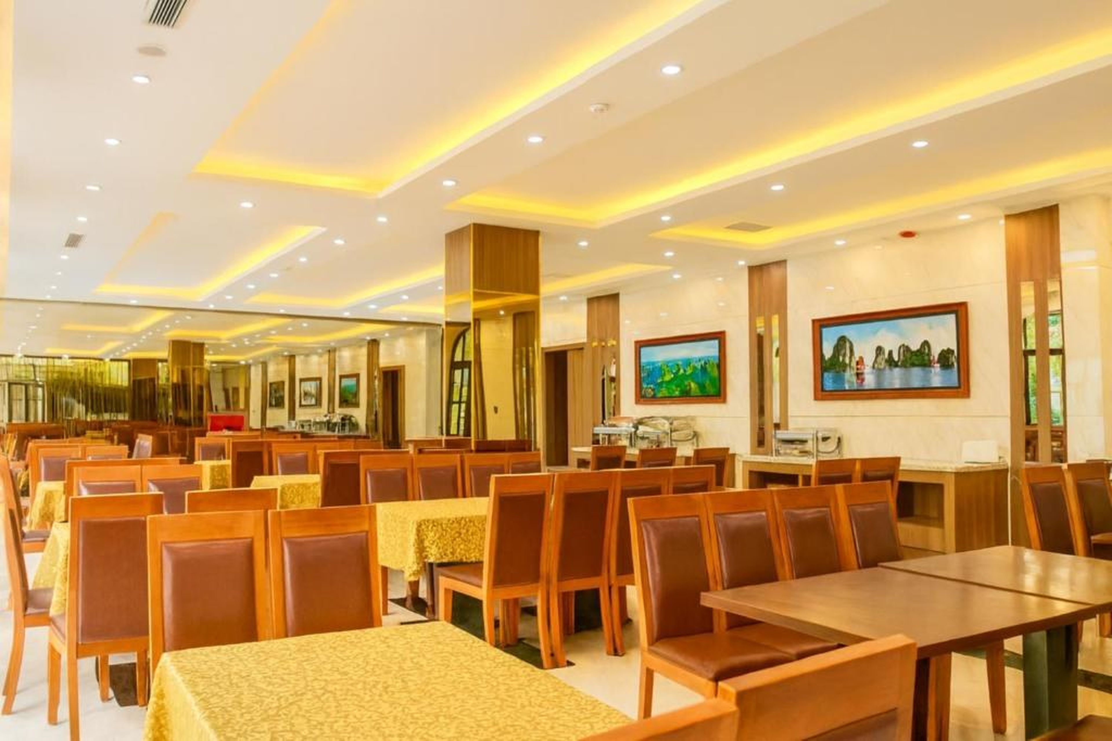 Emma Hotel - Hình 8